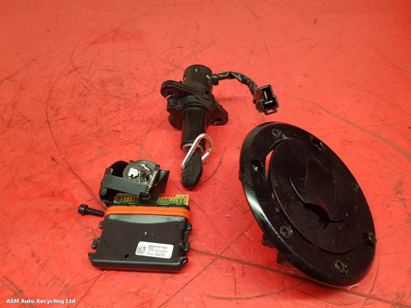 View Auto part Comp.Lock Set + Keys Ktm 125 Duke 2023