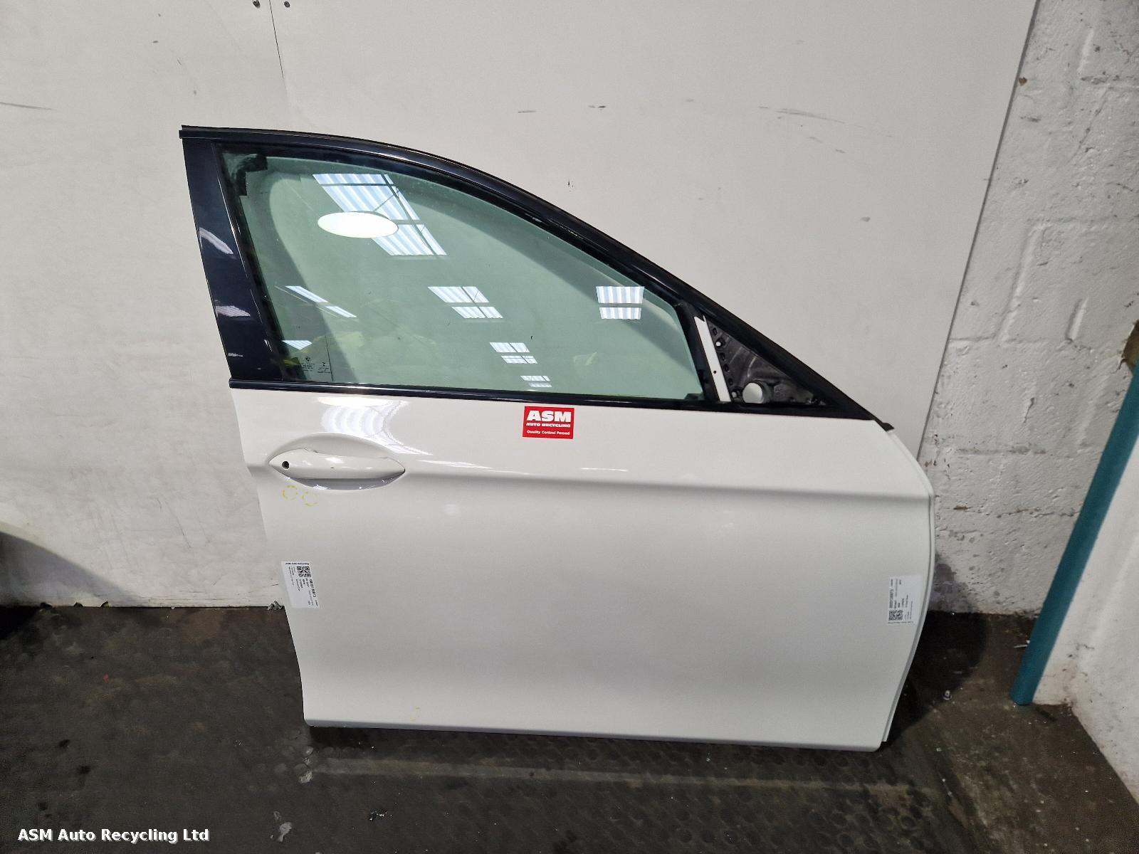 View Auto part R Front Door Bmw 5 Series 2015