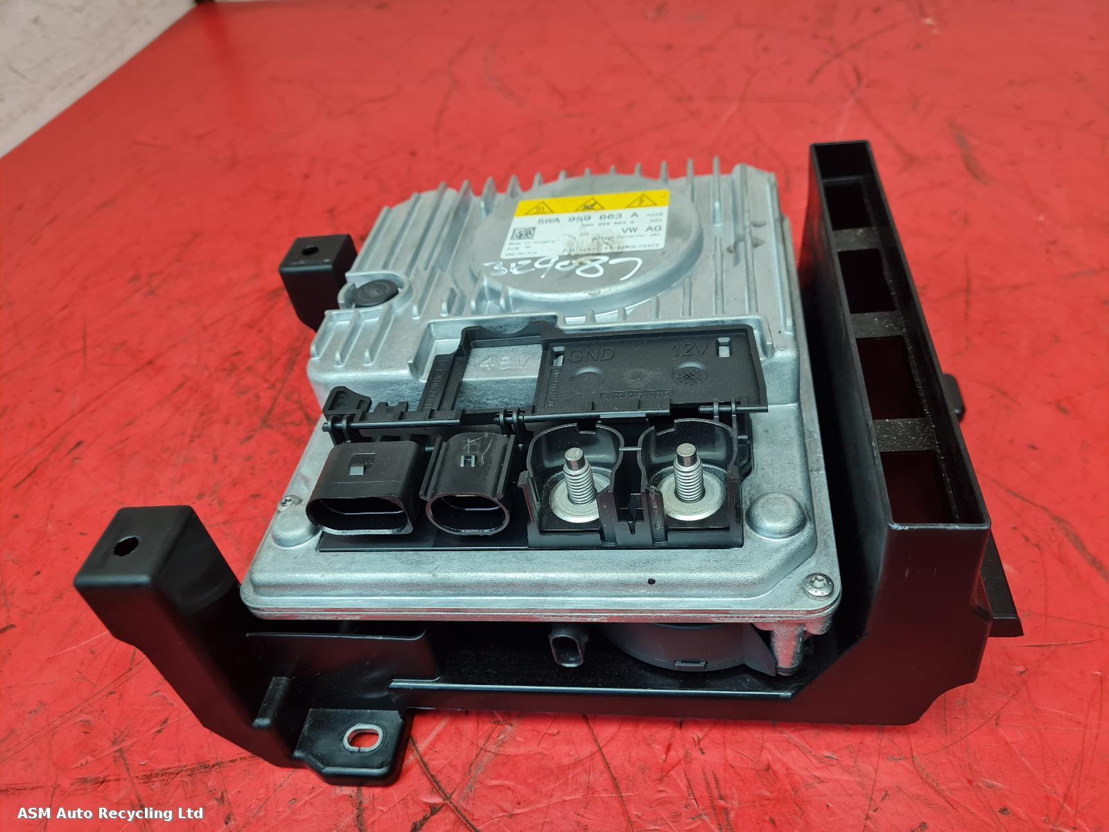 View Auto part Misc Volkswagen Golf 2023