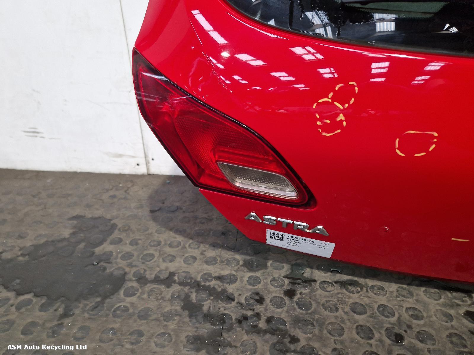 View Auto part Bootlid/Tailgate Vauxhall Astra 2012