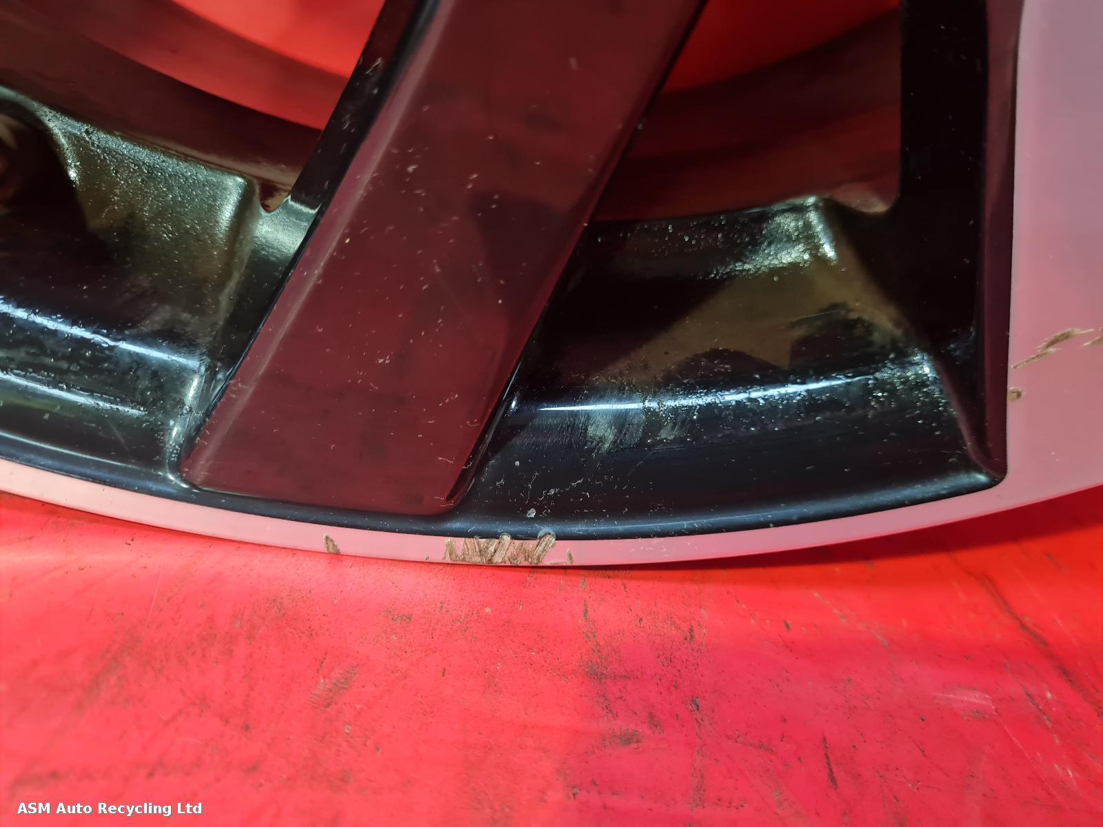 View Auto part Wheel Toyota Yaris 2016