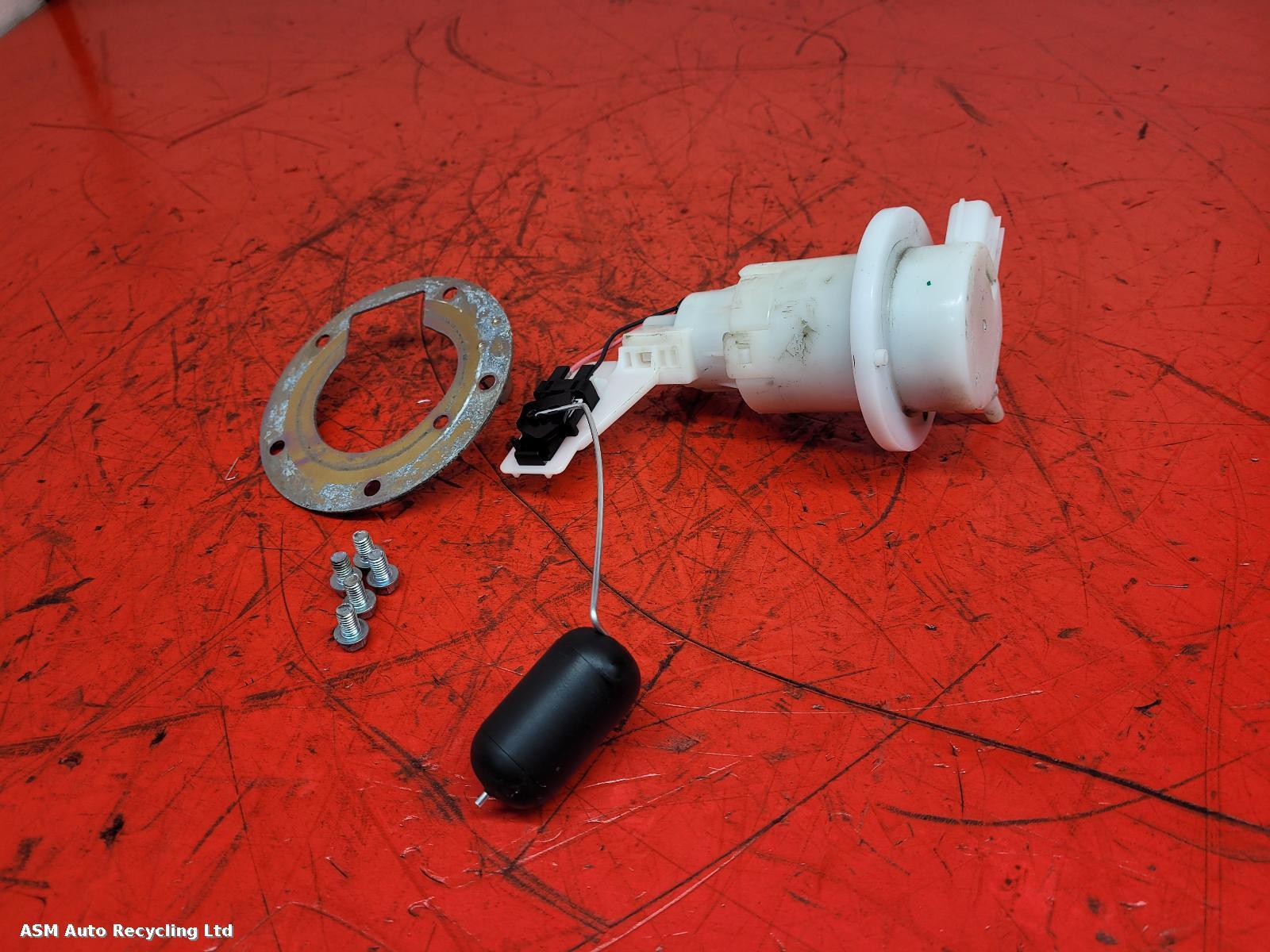 View Auto part Fuel Pump Suzuki Gsxr 125 2017