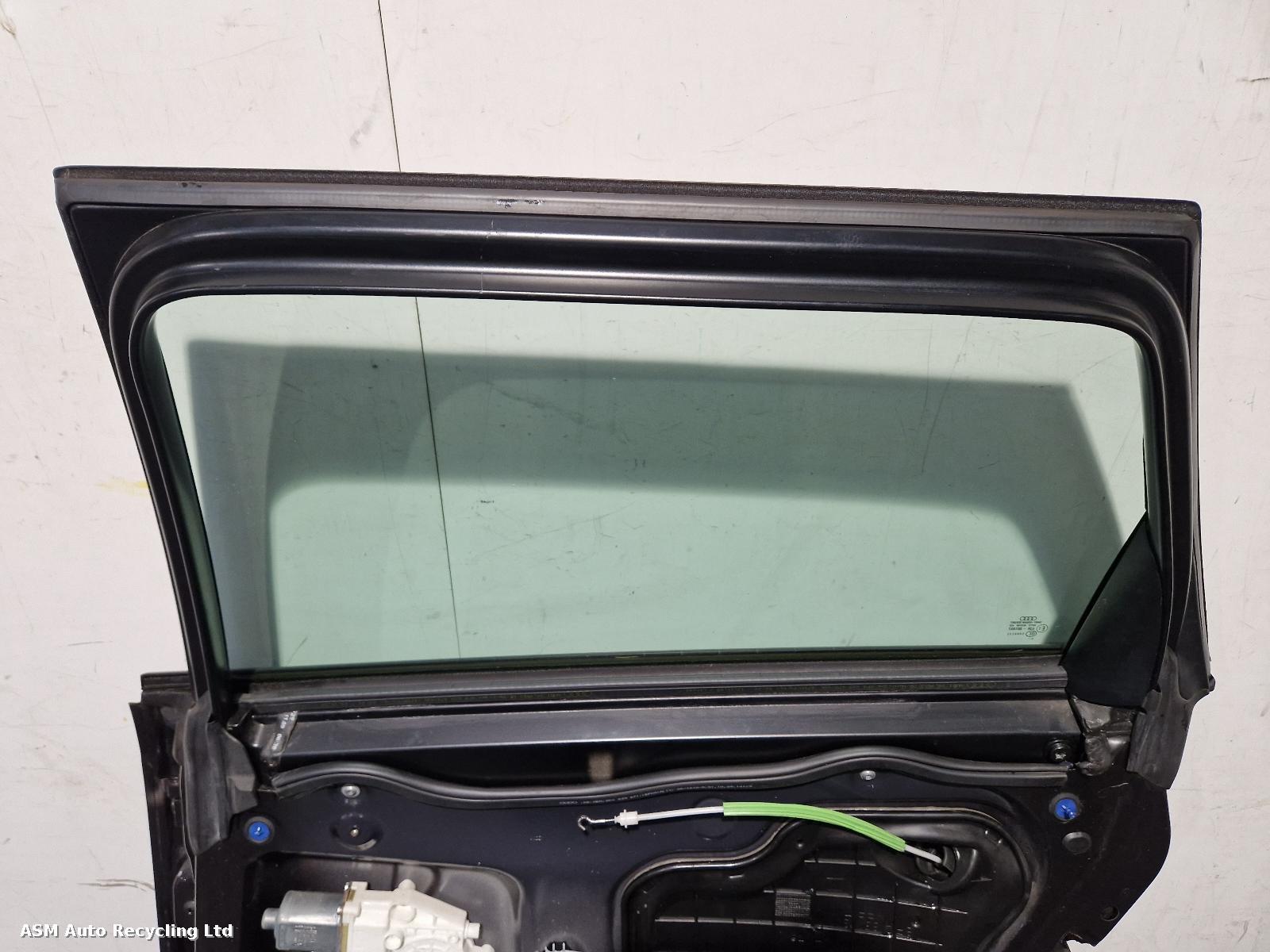 View Auto part R Rear Door Audi A3 2010