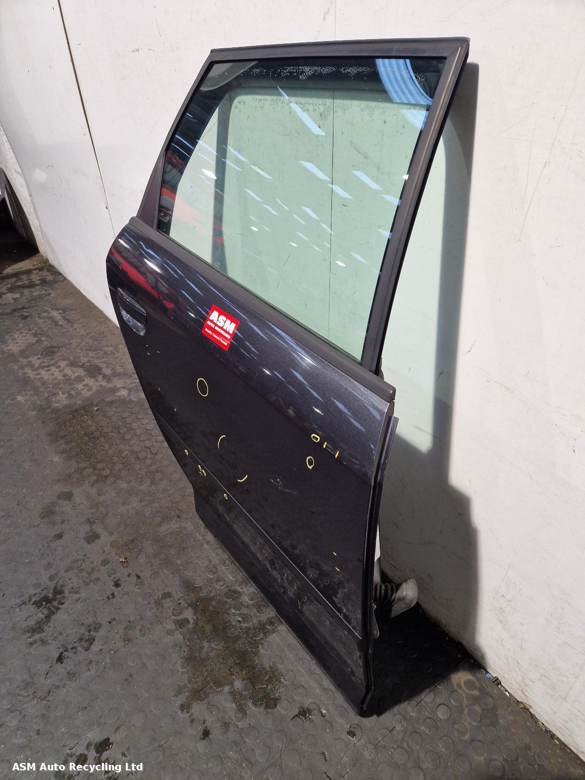 View Auto part R Rear Door Audi A3 2010