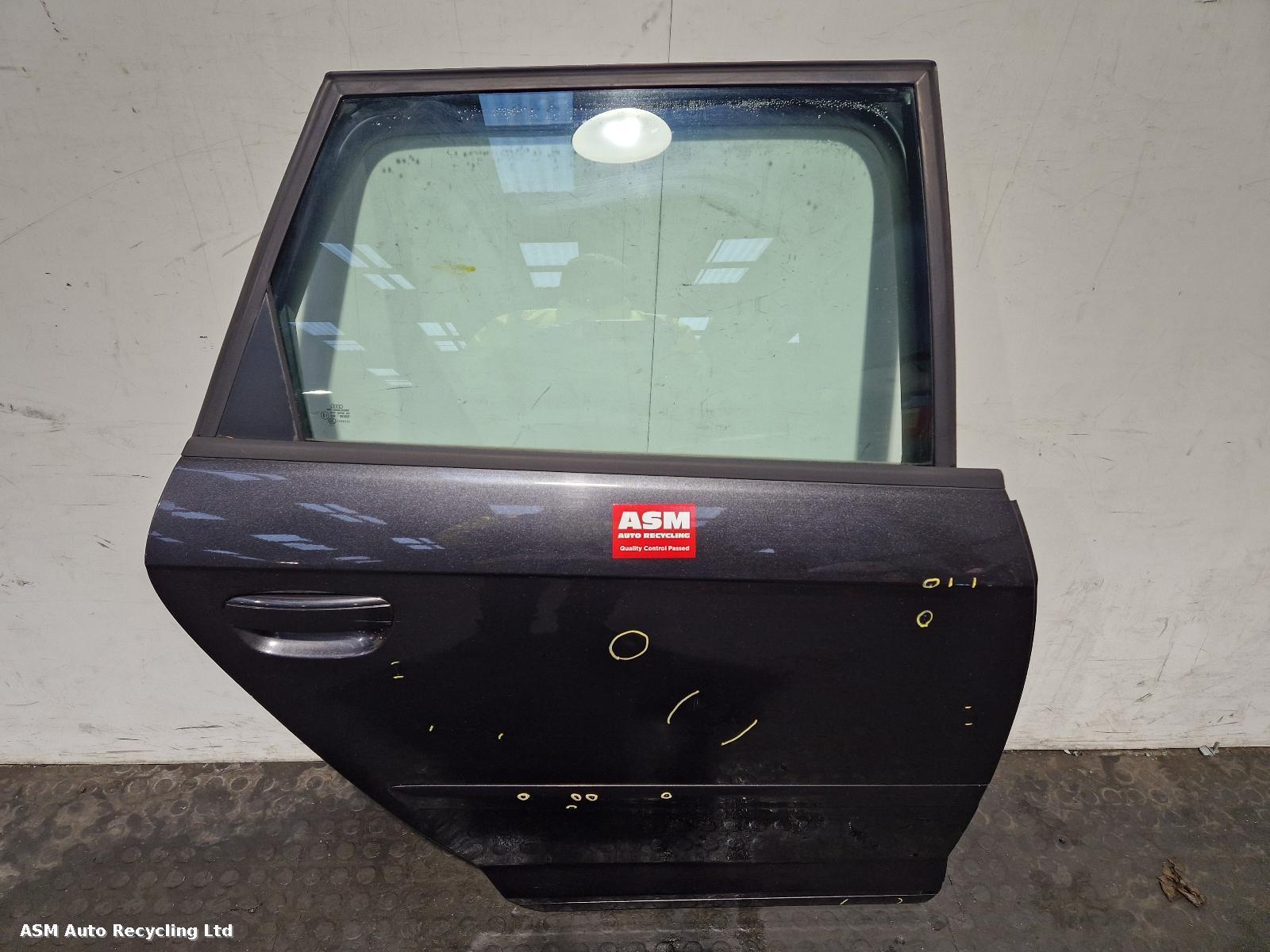 View Auto part R Rear Door Audi A3 2010