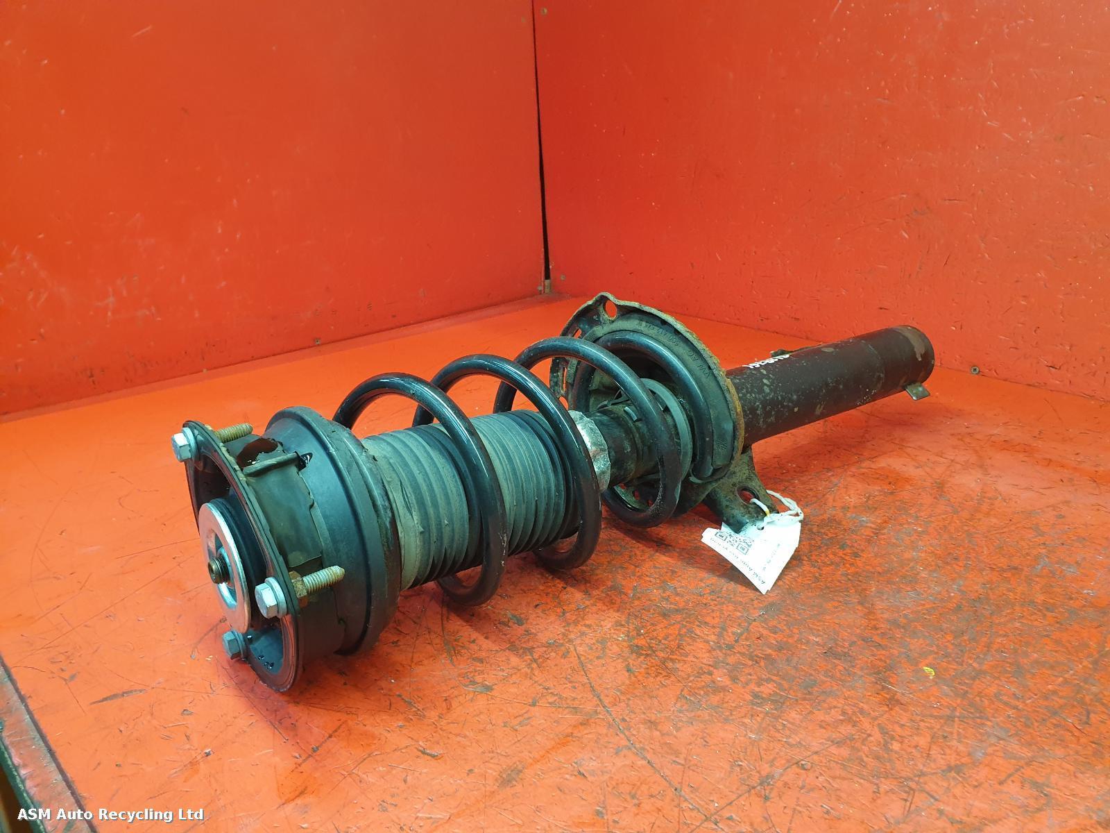 View Auto part RF Strut Volkswagen Golf 2016