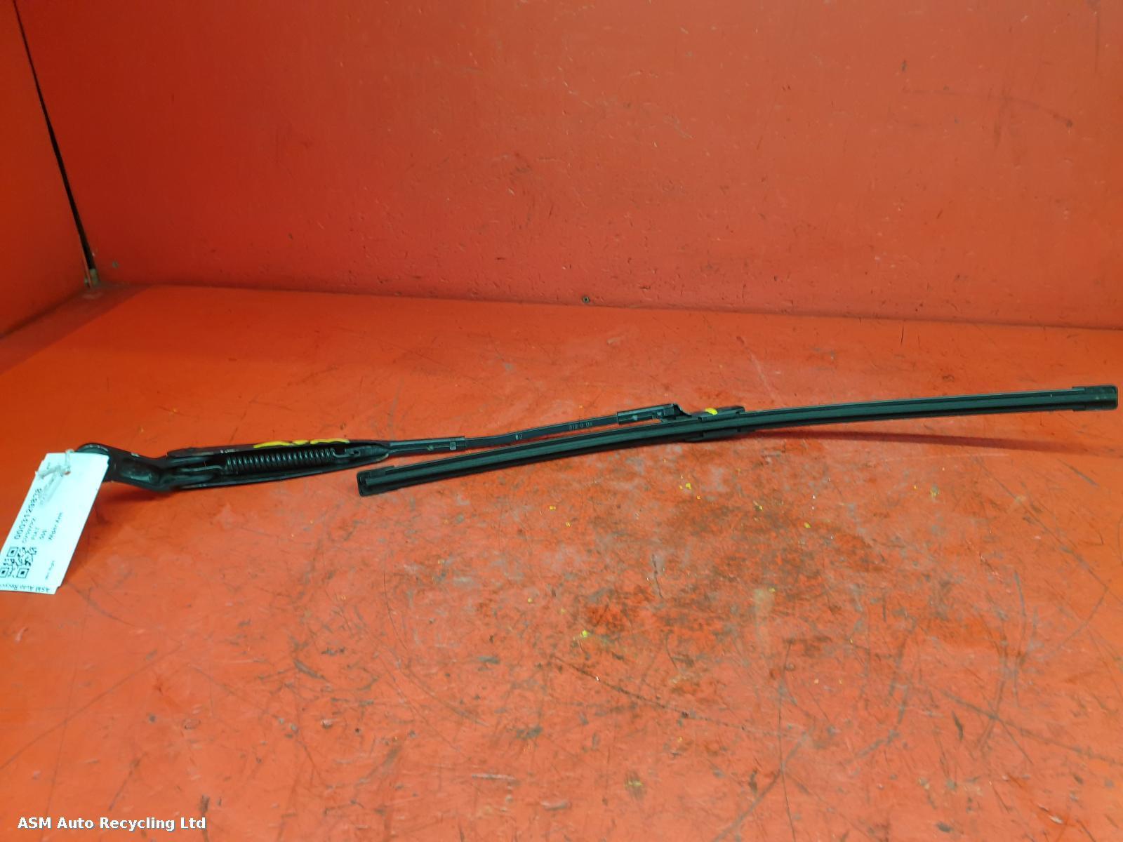 View Auto part Wiper Arm Fiat 500 2009