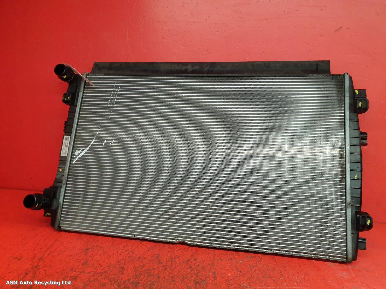View Auto part Radiator Volkswagen Golf 2018