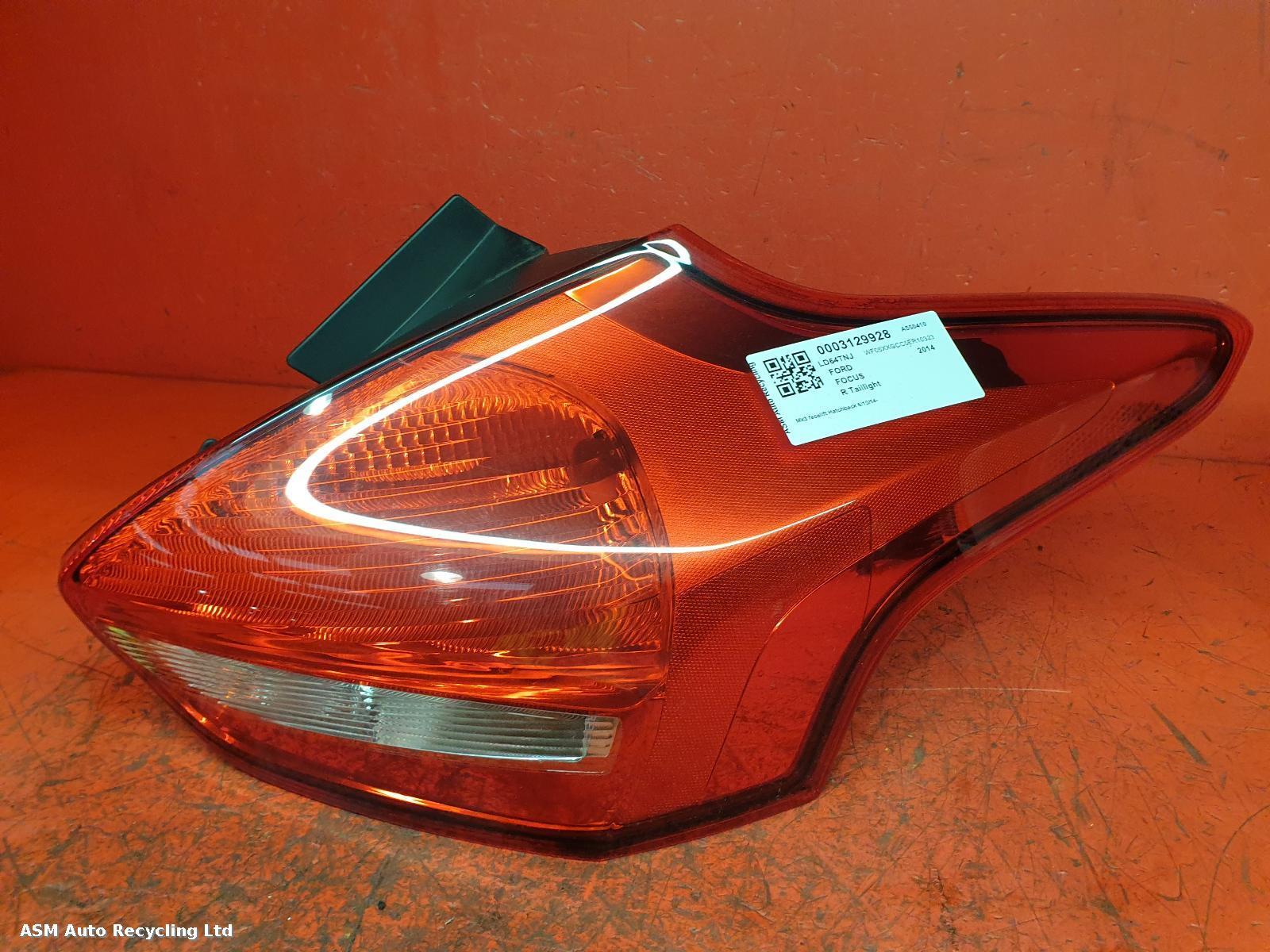 View Auto part R Taillight Ford Focus 2014