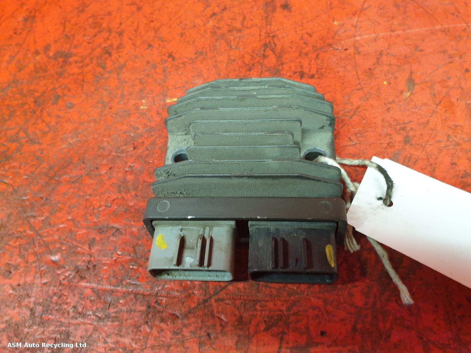 View Auto part Regulator/Rectifier Honda Cb750 Hornet 2023