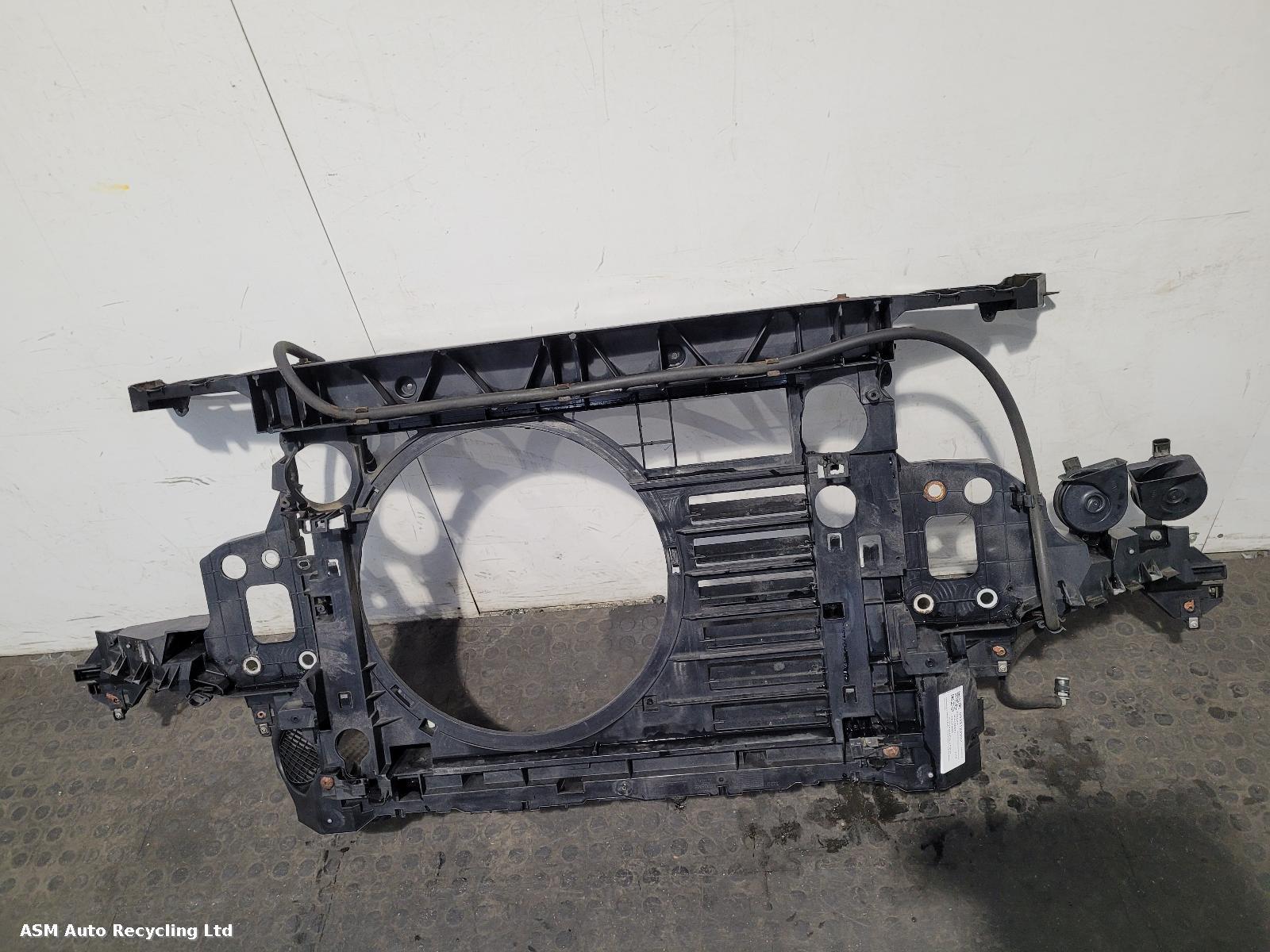 View Auto part Front Panel Mini (bmw) Paceman 2014
