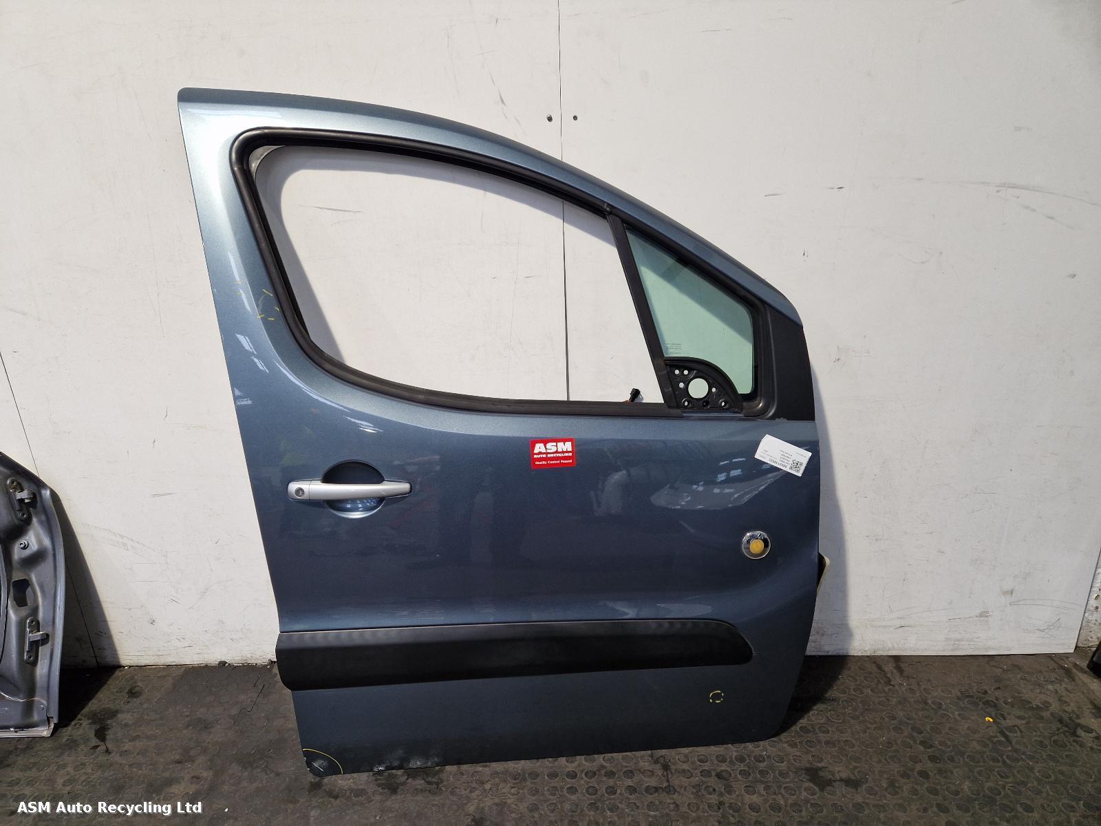 View Auto part R Front Door Peugeot Partner 2011