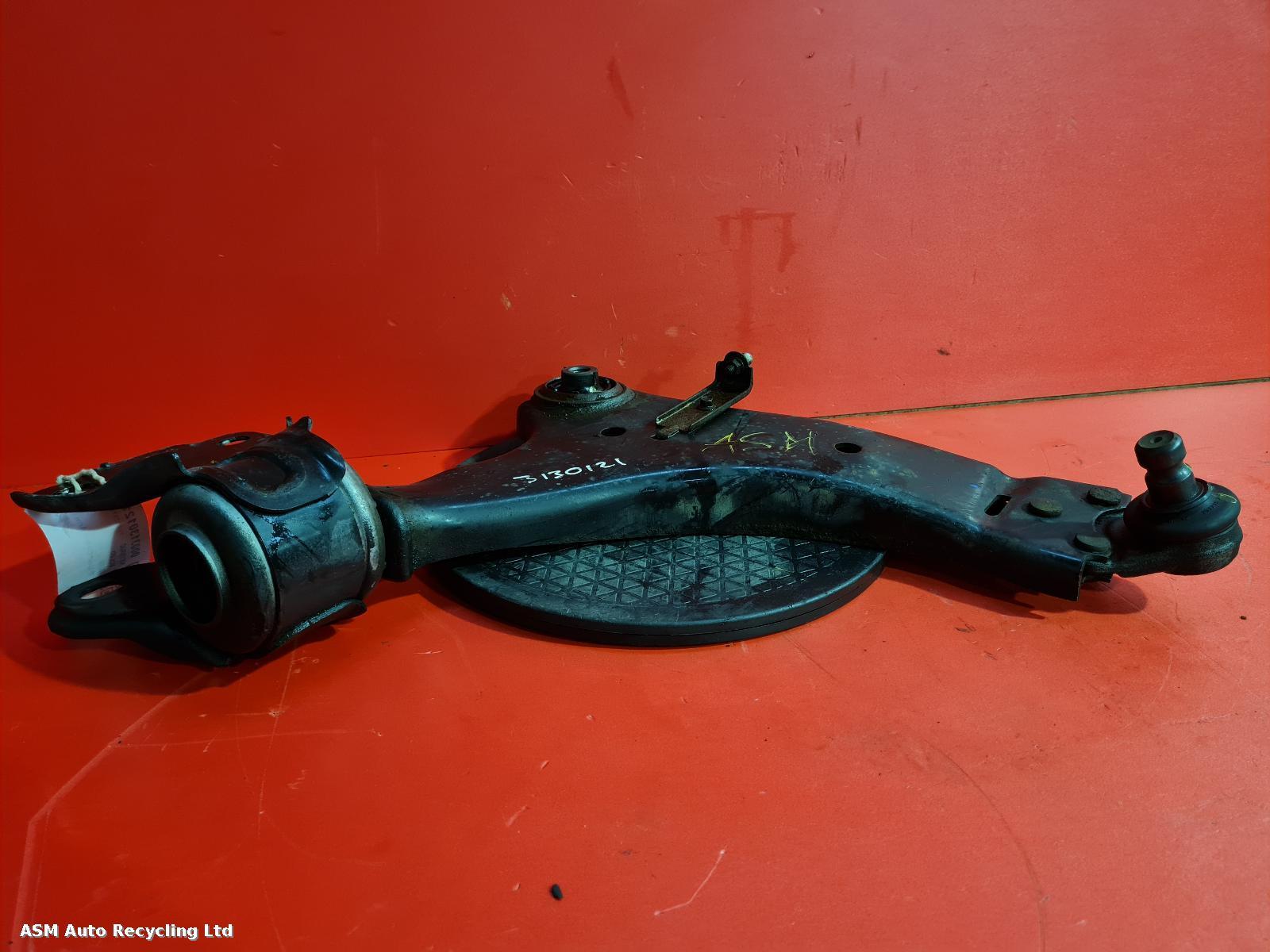 View Auto part RF Lower Control Arm Volvo Xc60 2015