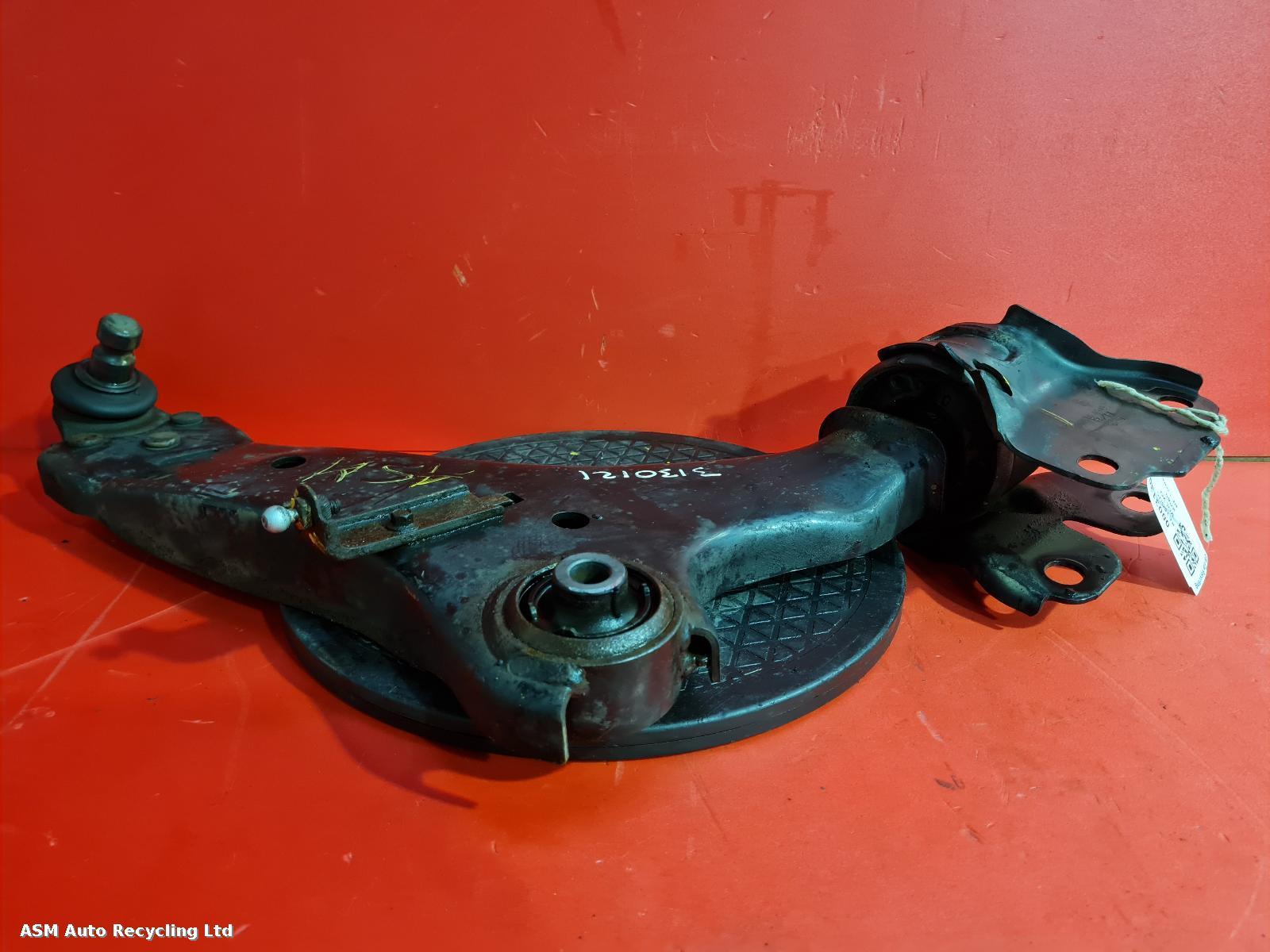 View Auto part RF Lower Control Arm Volvo Xc60 2015