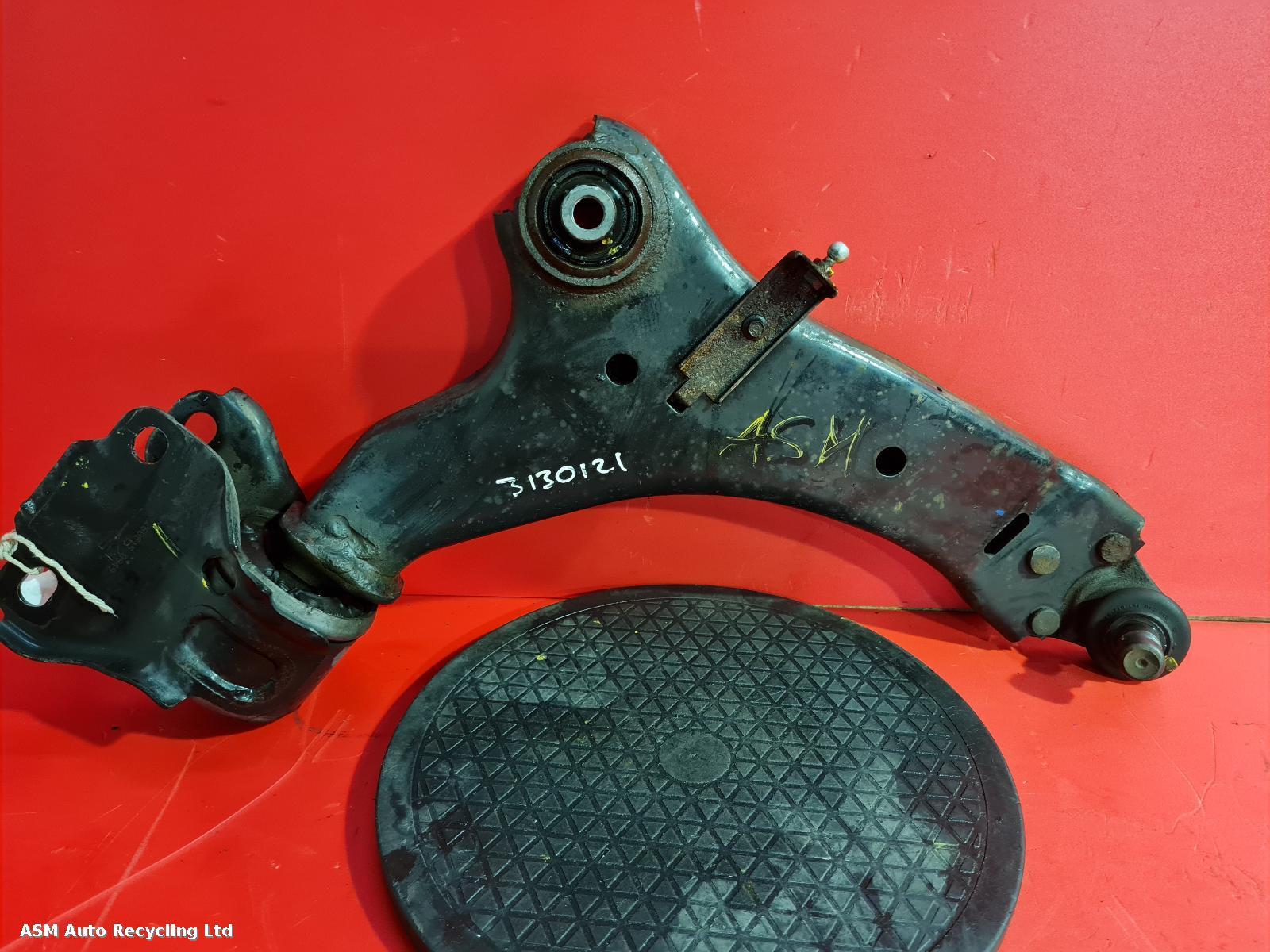View Auto part RF Lower Control Arm Volvo Xc60 2015