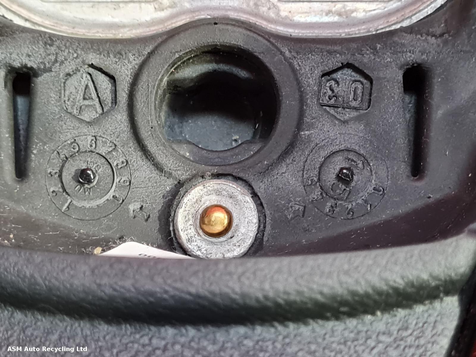 View Auto part Steering Wheel Ford Fiesta 2015
