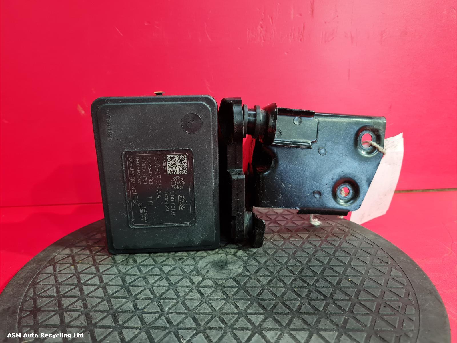 View Auto part ABS Pump/Modulator Volkswagen Golf 2016