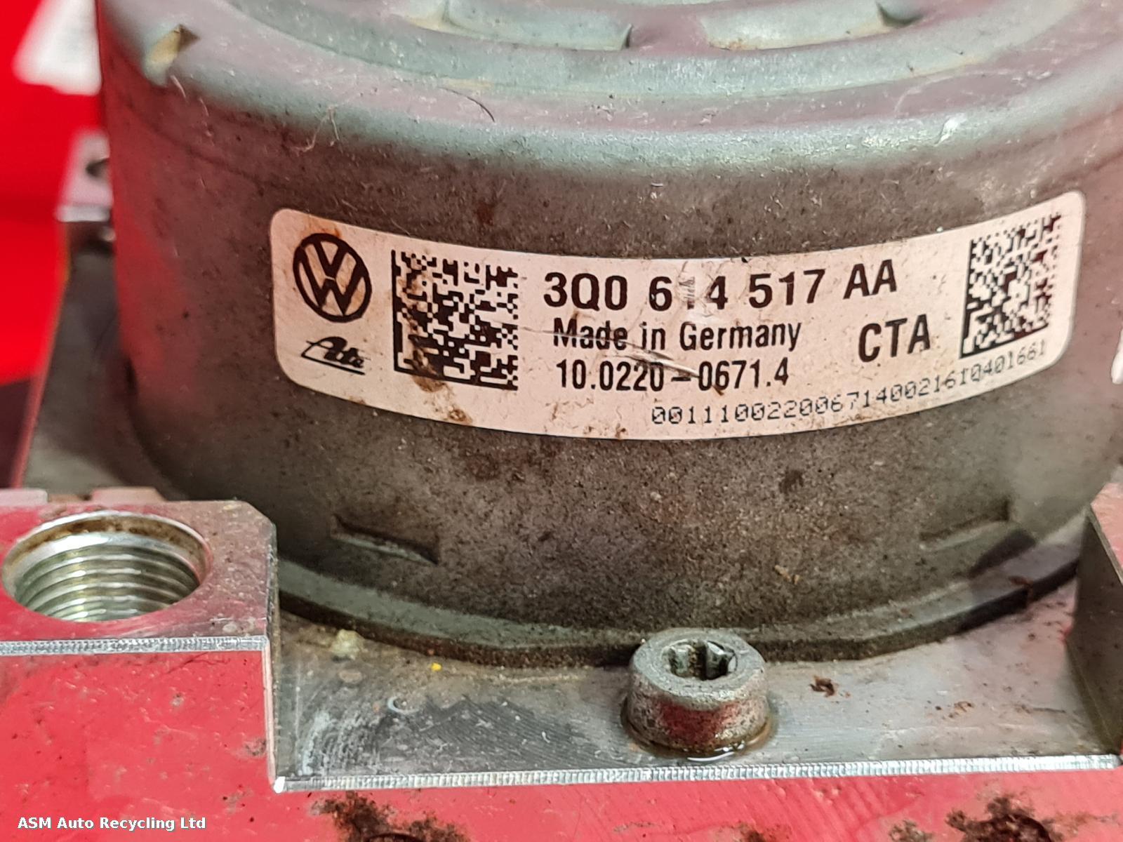 View Auto part ABS Pump/Modulator Volkswagen Golf 2016