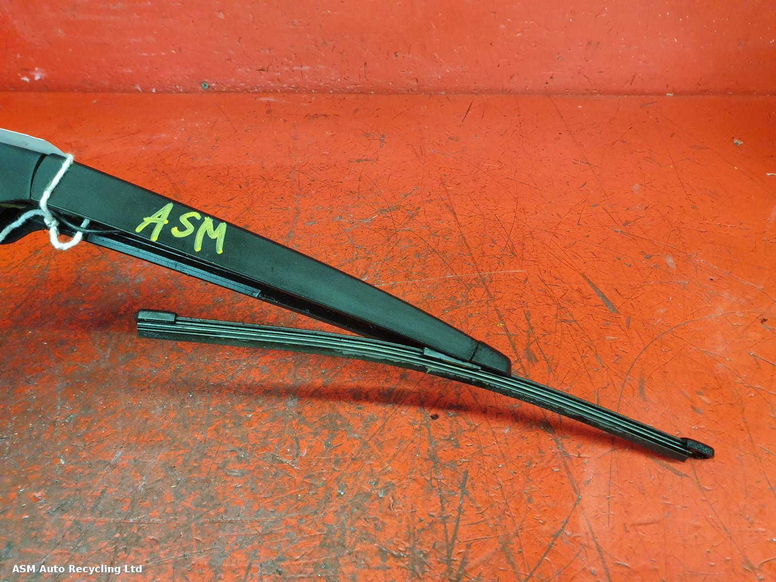 View Auto part Wiper Arm Volkswagen Golf 2017