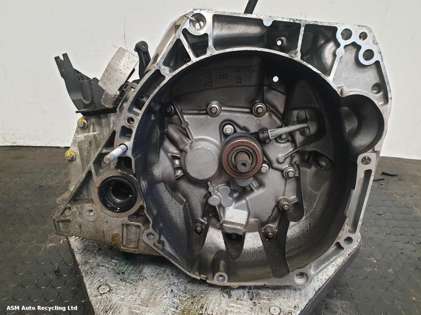 View Auto part Gearbox Renault Captur 2018