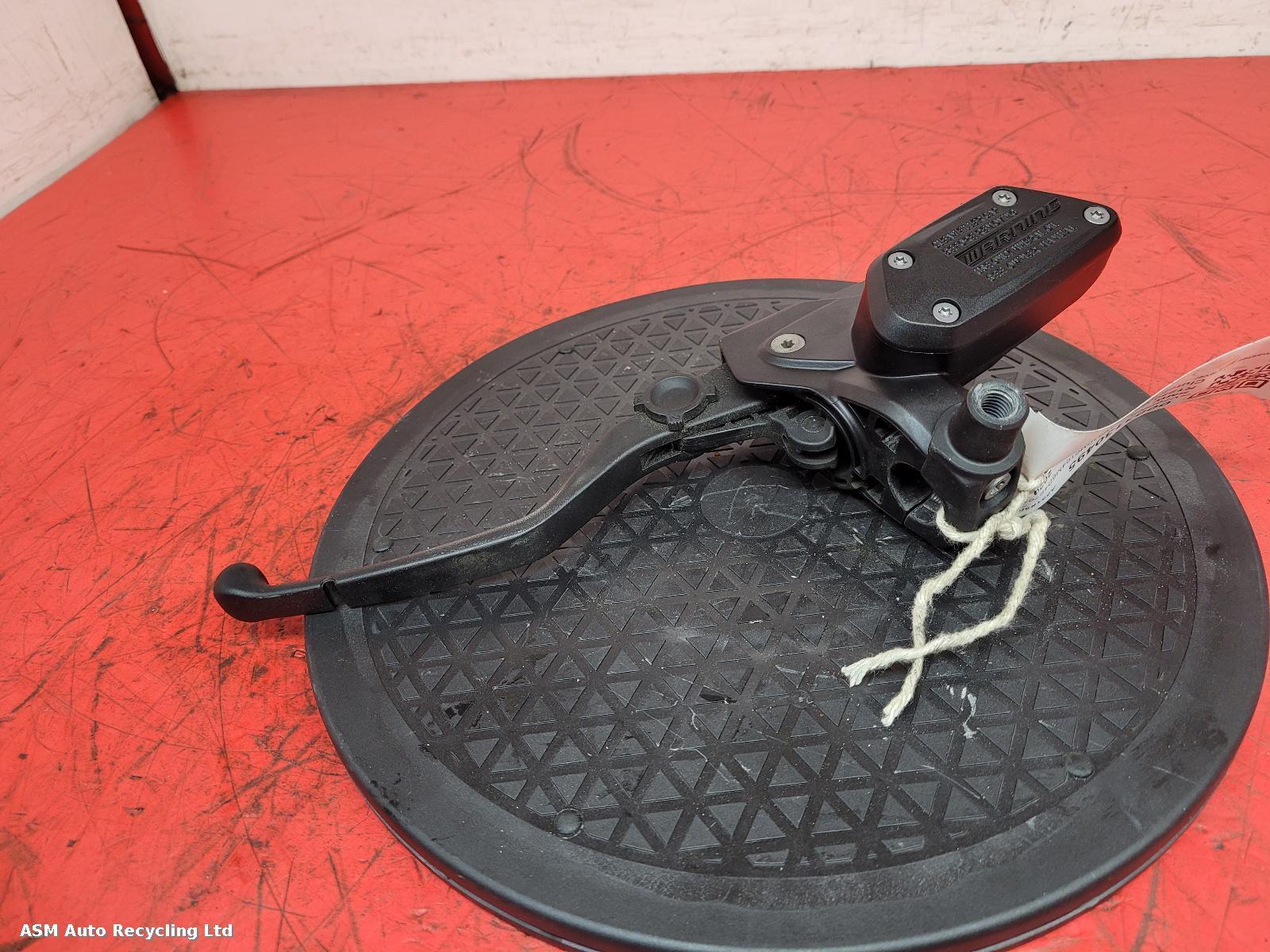 View Auto part Clutch Master Cylinder Bmw R1250 Gs Te 2020