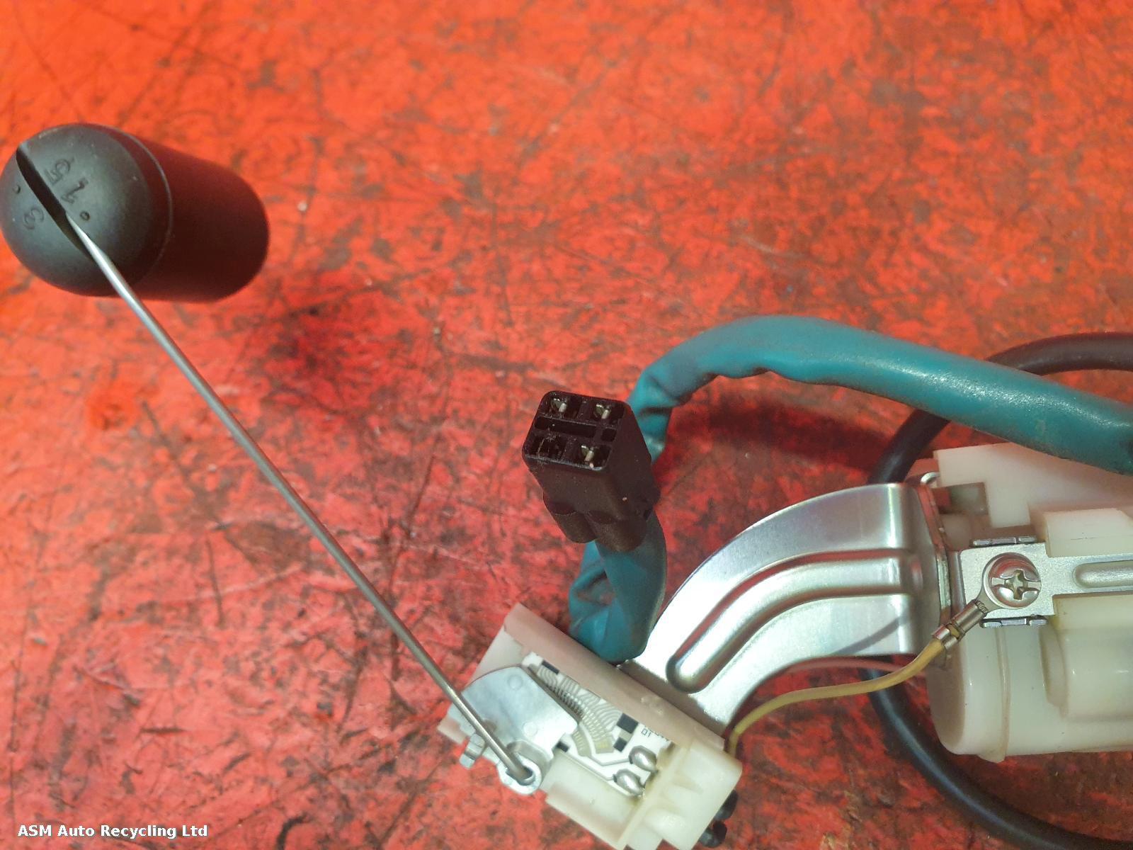View Auto part Fuel Pump Kawasaki Zx 1000 2016