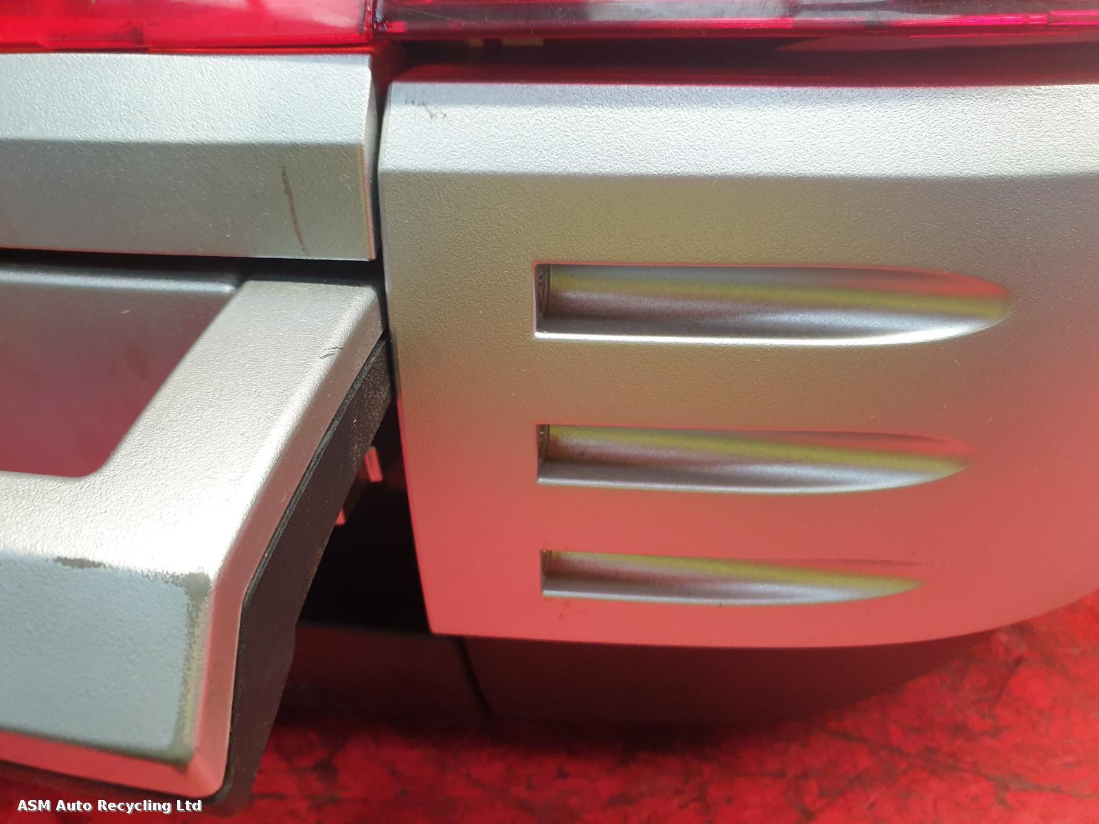 View Auto part Top Box Kawasaki Zx 1000 2016