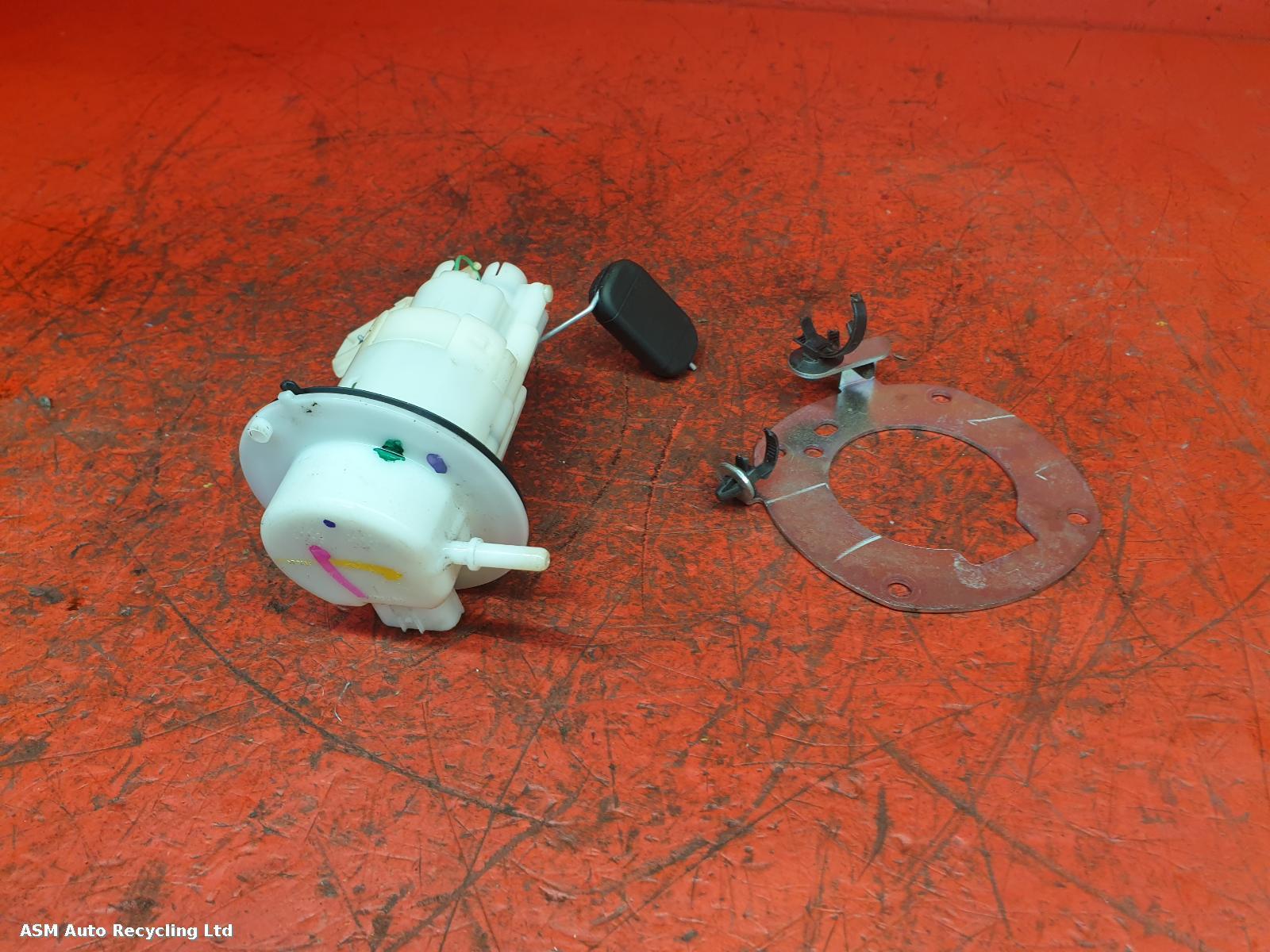 View Auto part Fuel Pump Honda Cb125r 2019