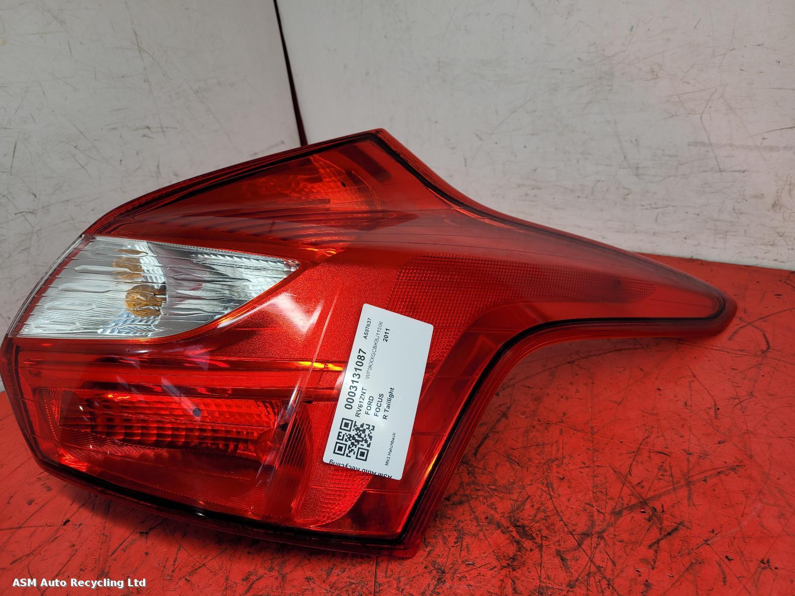 View Auto part R Taillight Ford Focus 2011