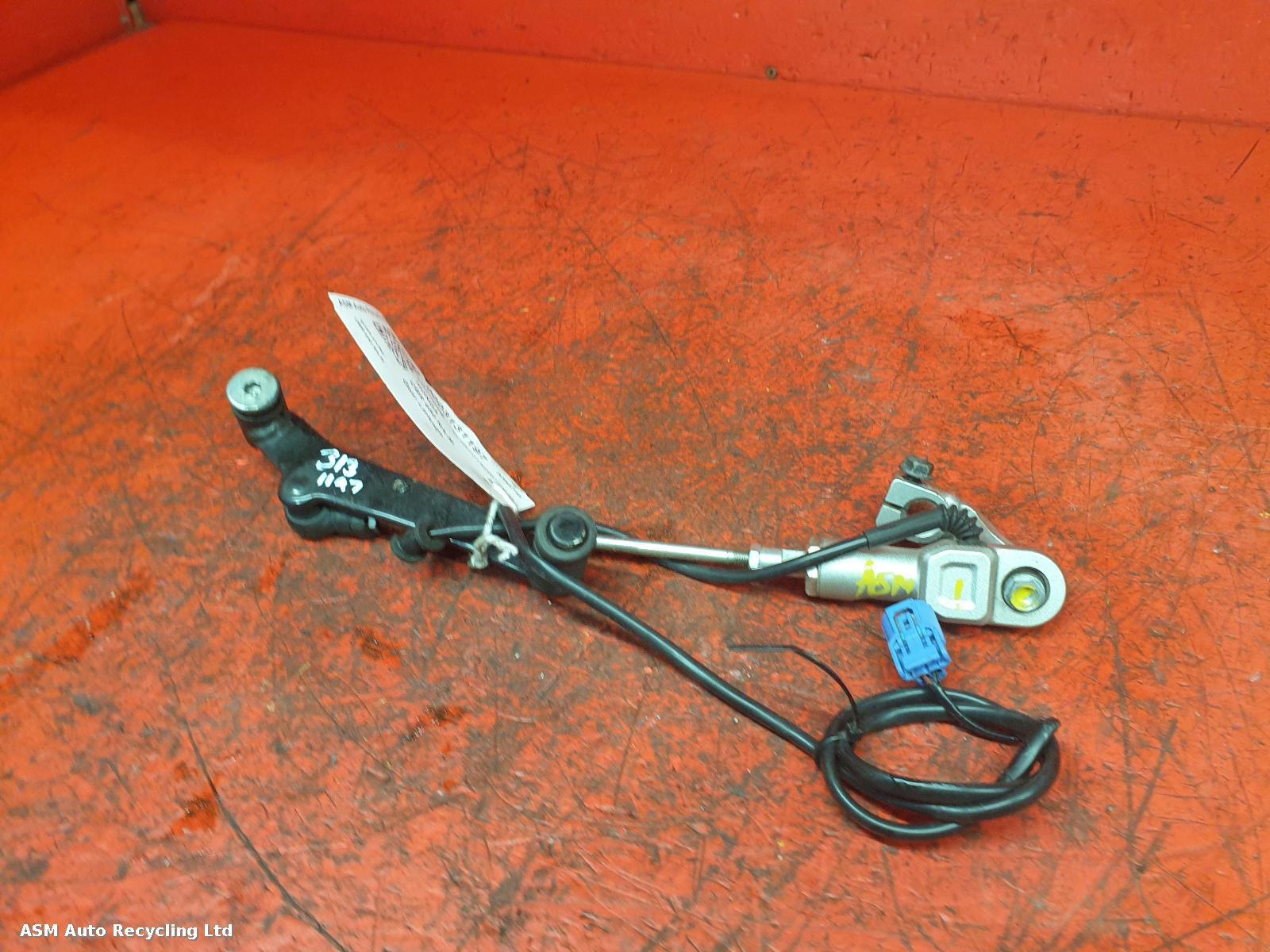 View Auto part Gear Linkage Honda Cbr 650 Ra-m 2021