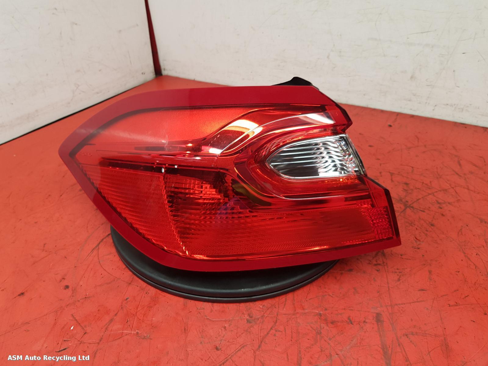 View Auto part L Taillight Ford Fiesta 2017