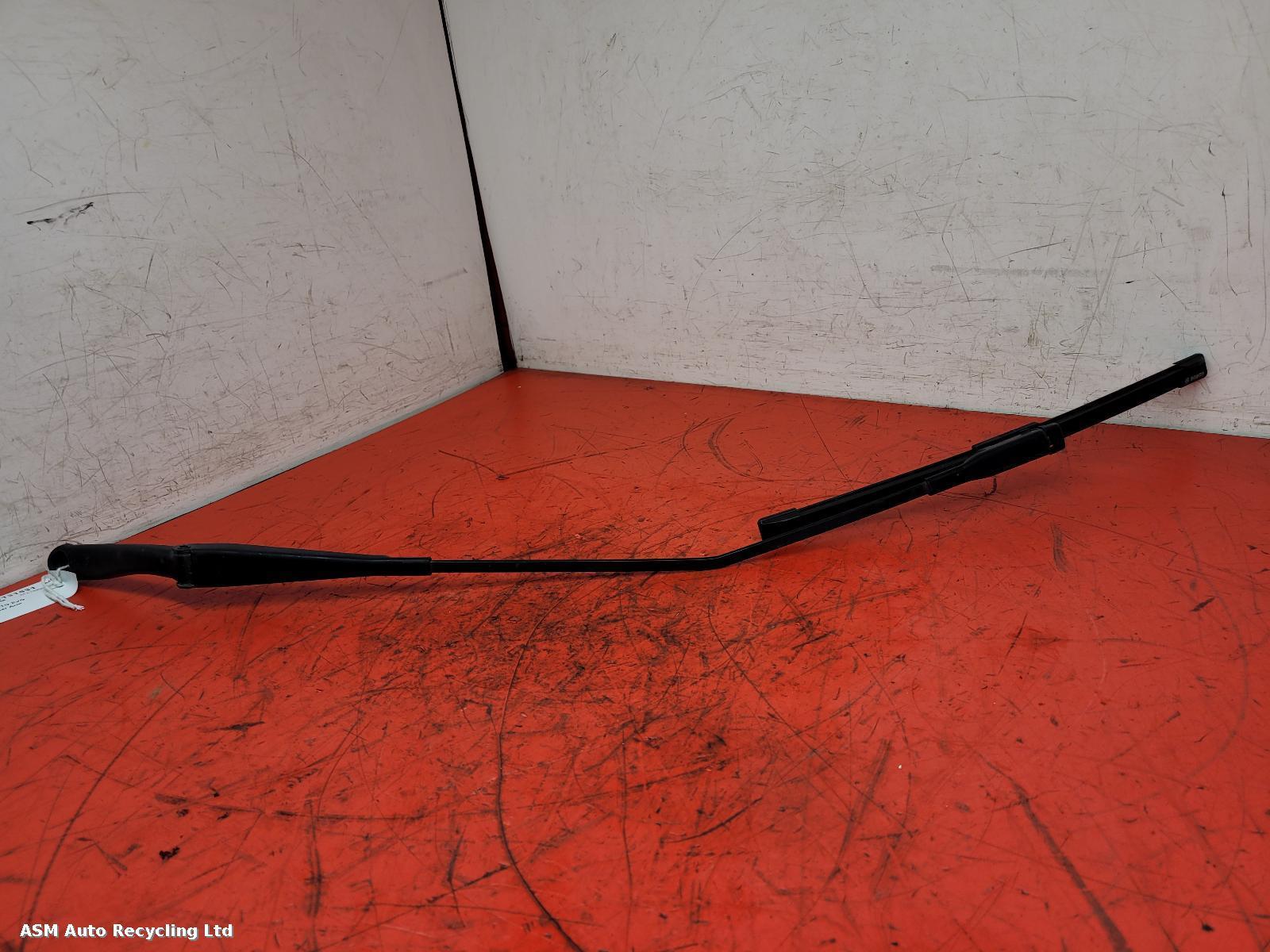 View Auto part Wiper Arm Fiat Punto Evo 2010