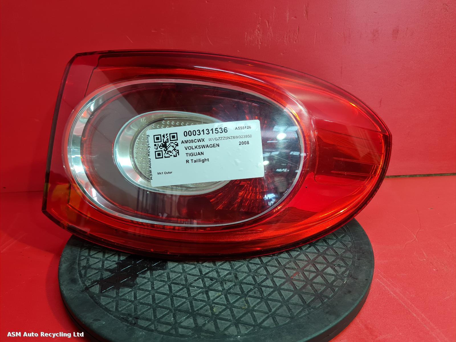 View Auto part R Taillight Volkswagen Tiguan 2008