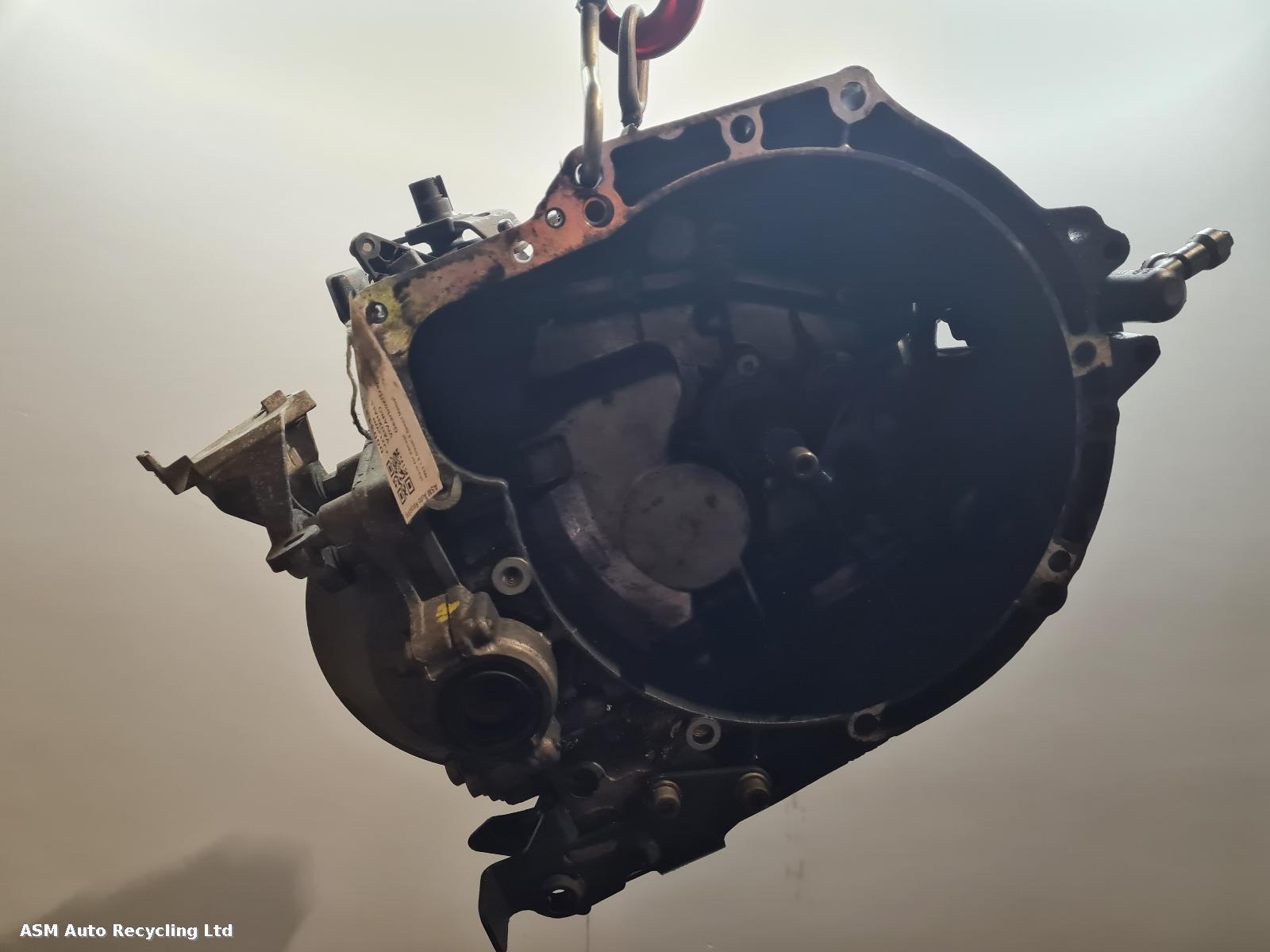 View Auto part Gearbox Vauxhall Vivaro 2021