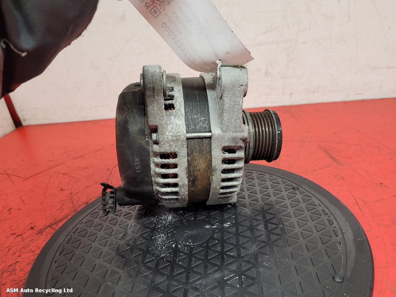 View Auto part Alternator Vauxhall Vivaro 2021