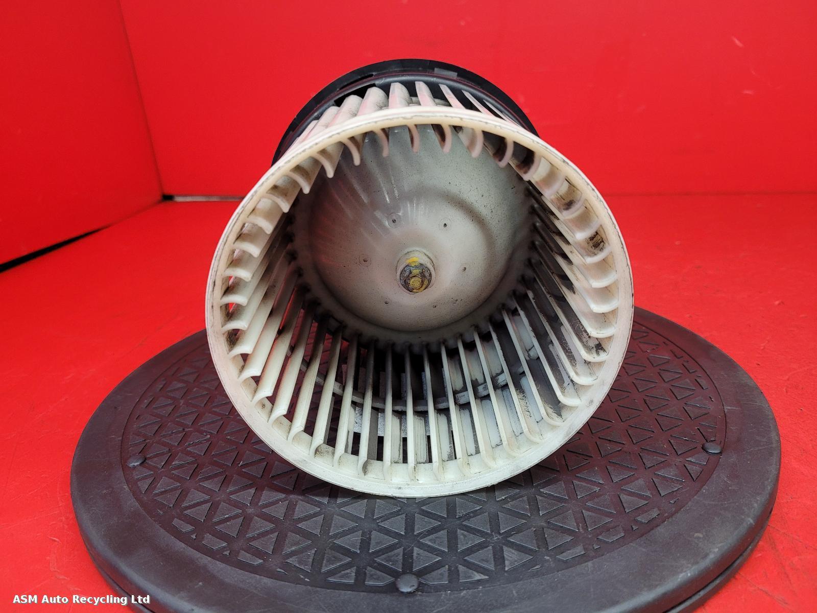 View Auto part Heater Motor/Assembly Nissan Note 2014