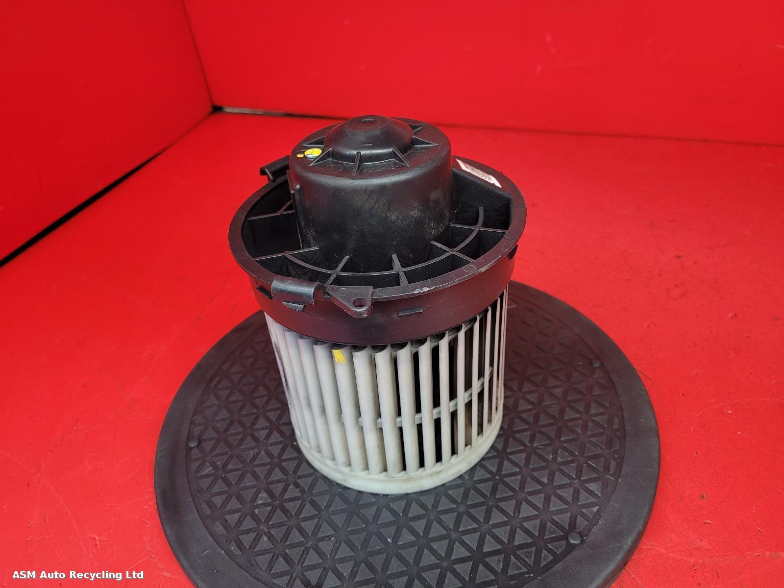 View Auto part Heater Motor/Assembly Nissan Note 2014