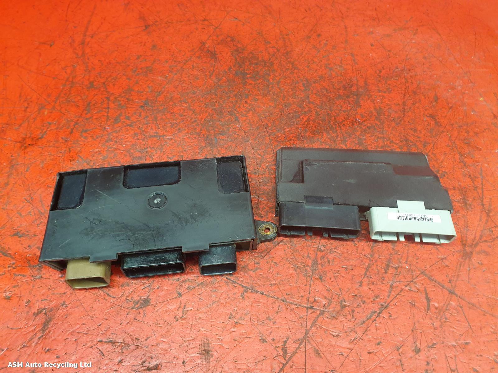 View Auto part ECU Honda Vfr800 2001