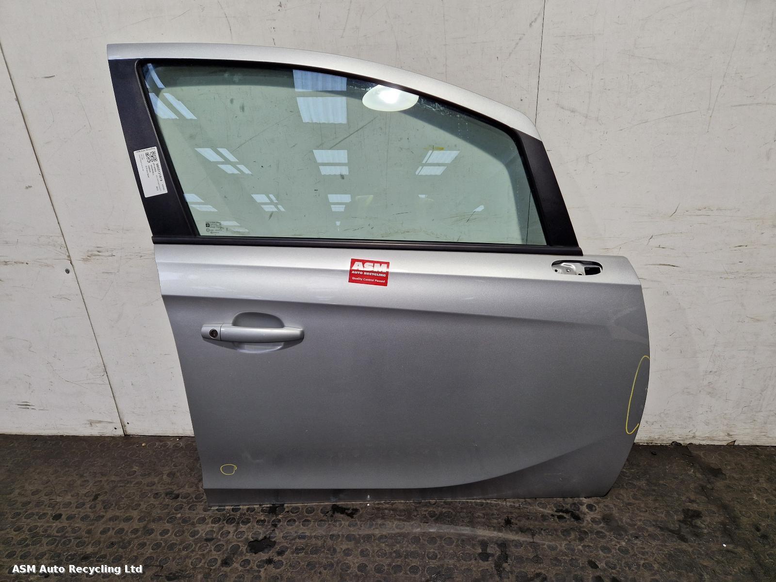 View Auto part R Front Door Vauxhall Corsa 2015
