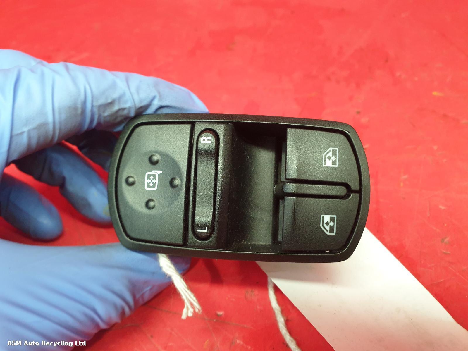 View Auto part Elect. Window Switch Vauxhall Corsa 2015