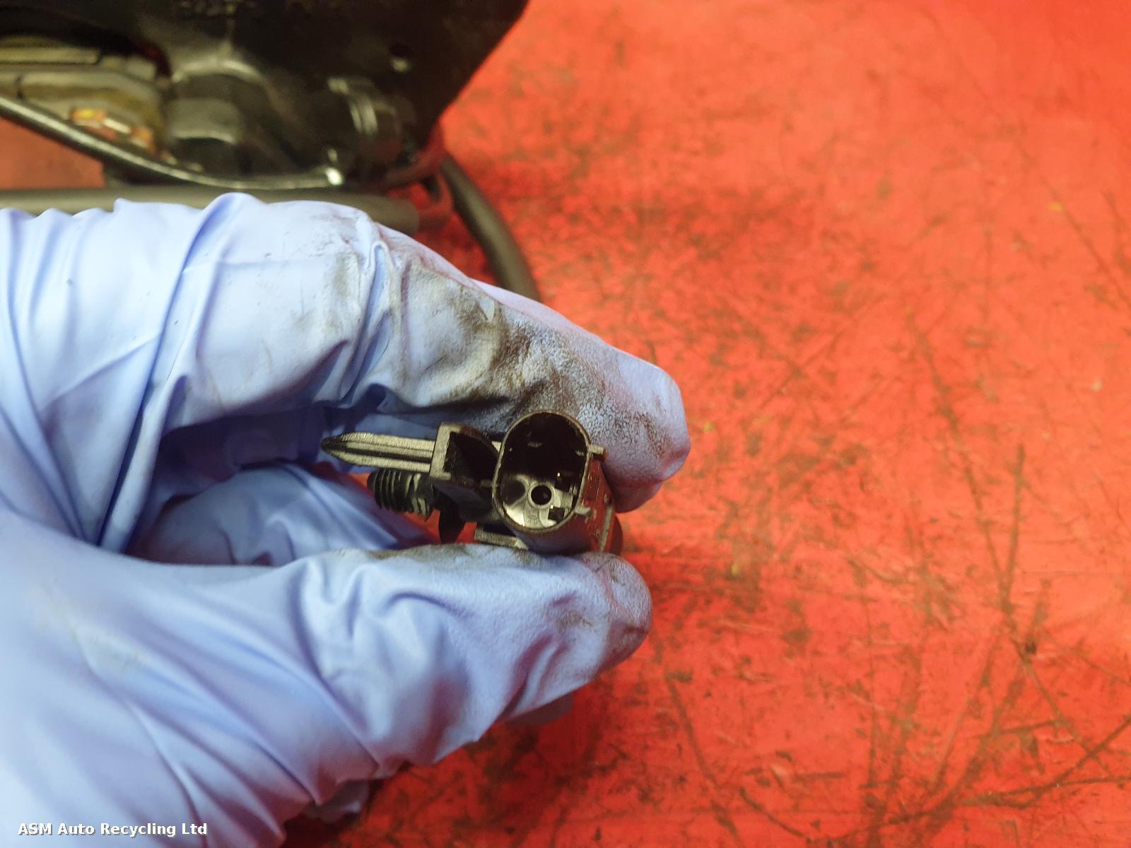 View Auto part Caliper Kawasaki Ninja 650 2020