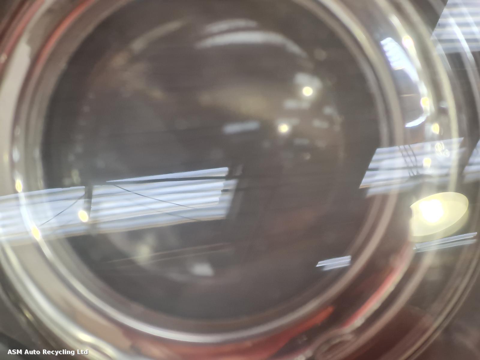 View Auto part L Headlamp Land Rover Range Rover 2003