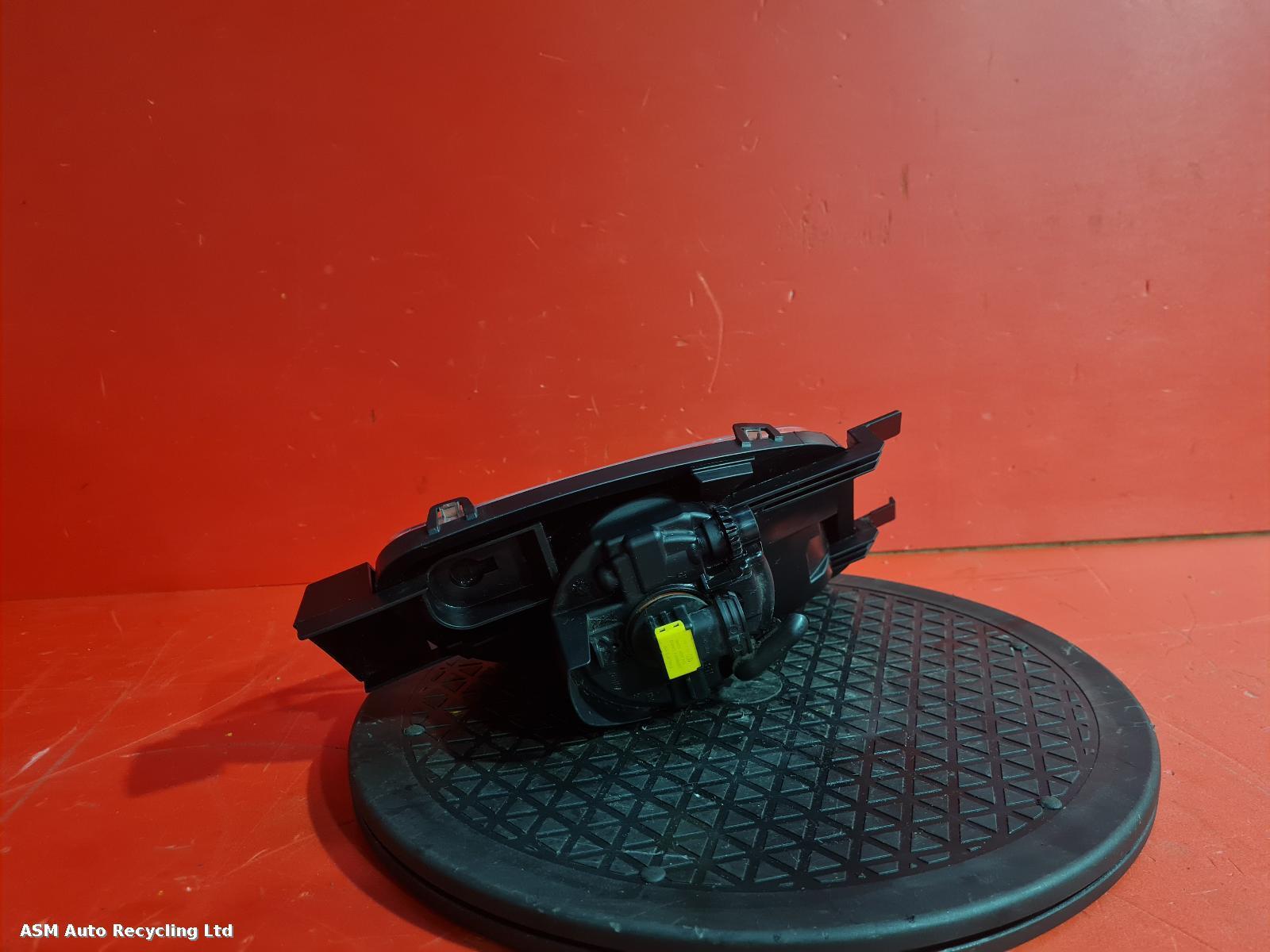 View Auto part Fog Lamp Peugeot 308 2009