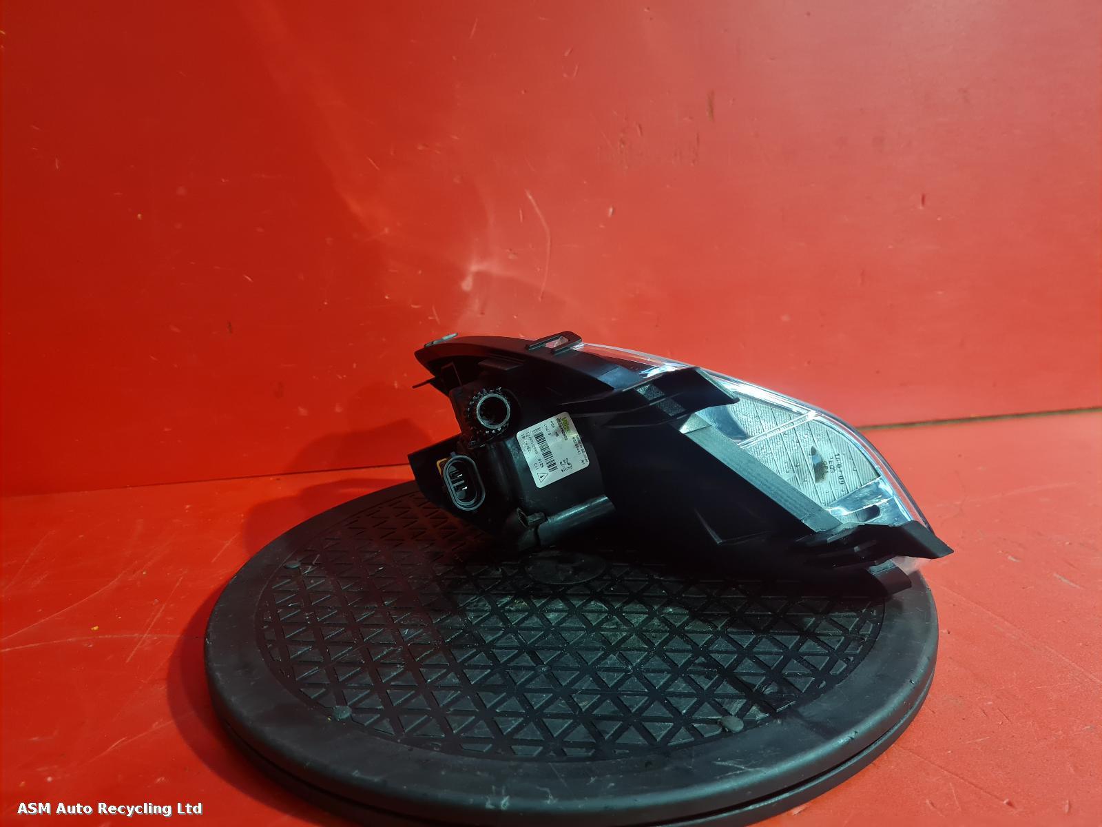 View Auto part Fog Lamp Peugeot 308 2009