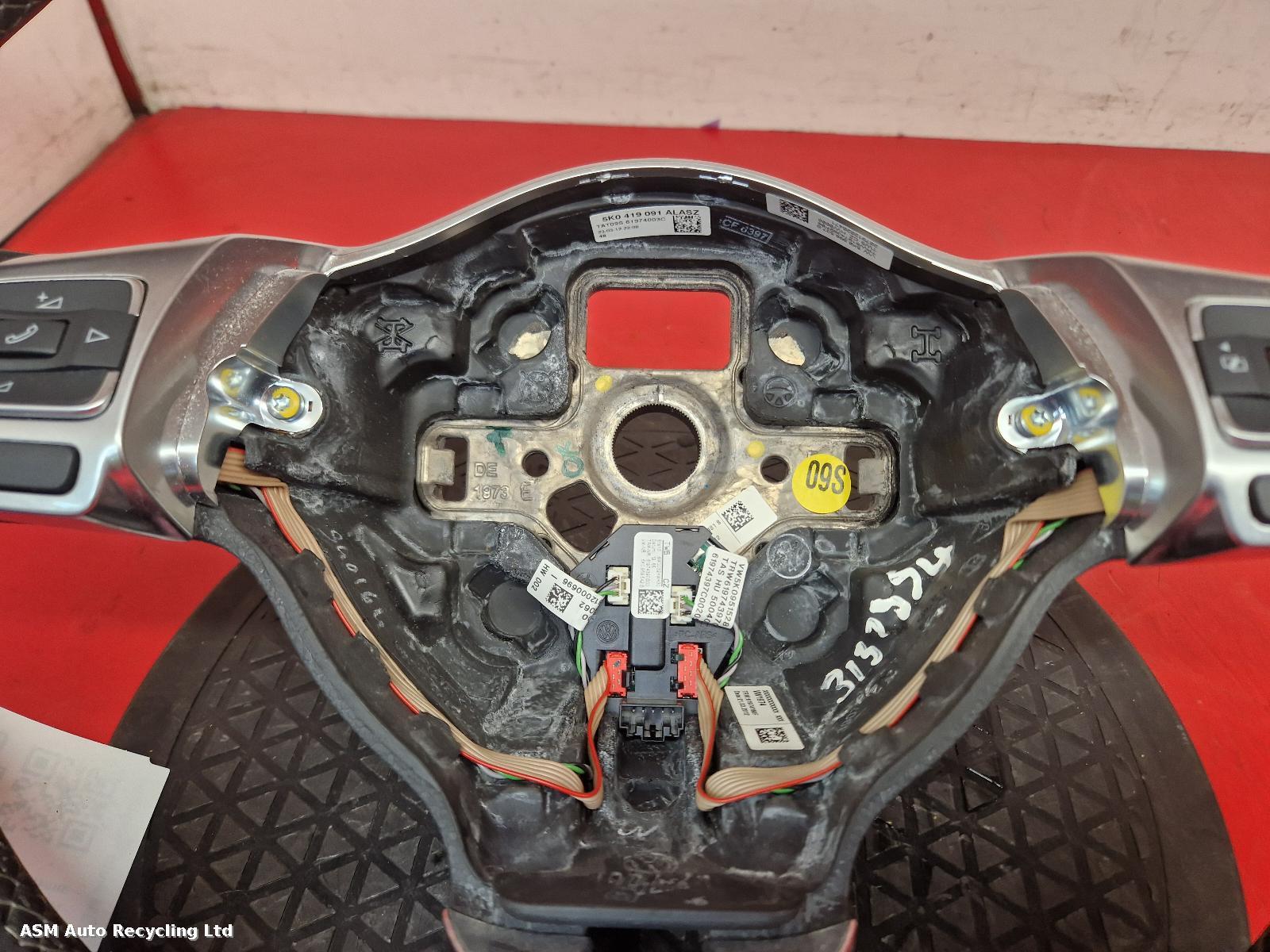 View Auto part Steering Wheel Volkswagen Golf 2012