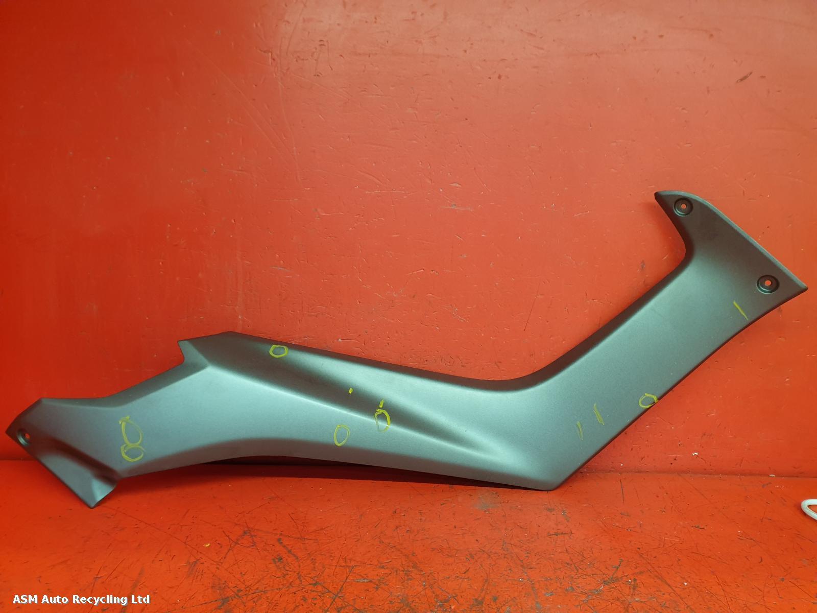 View Auto part Side Panel Right Yamaha Nmax 125 2020