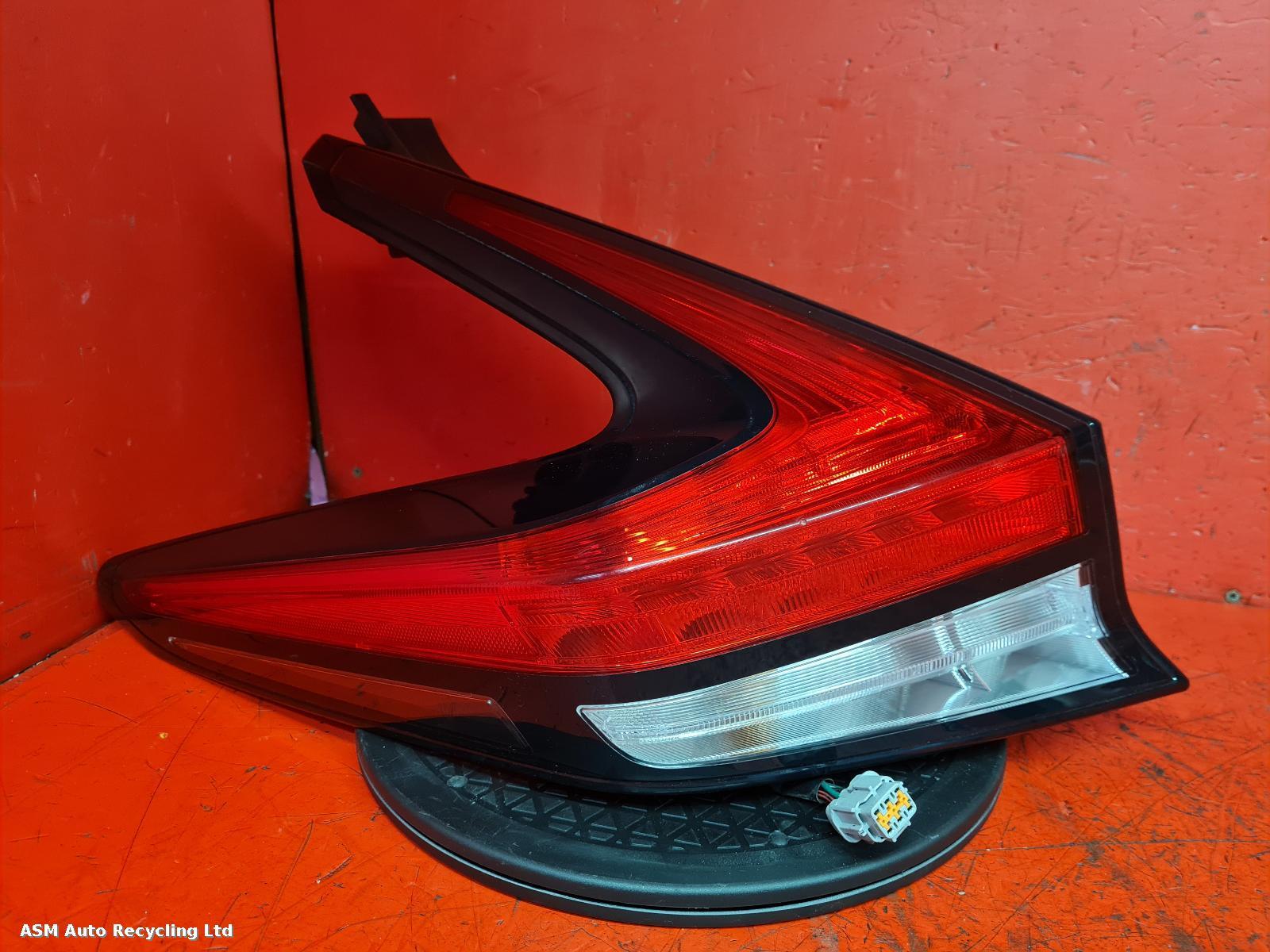 View Auto part L Taillight Nissan Leaf 2022