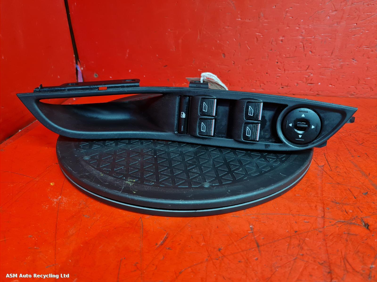 View Auto part Elect. Window Switch Ford Focus 2016