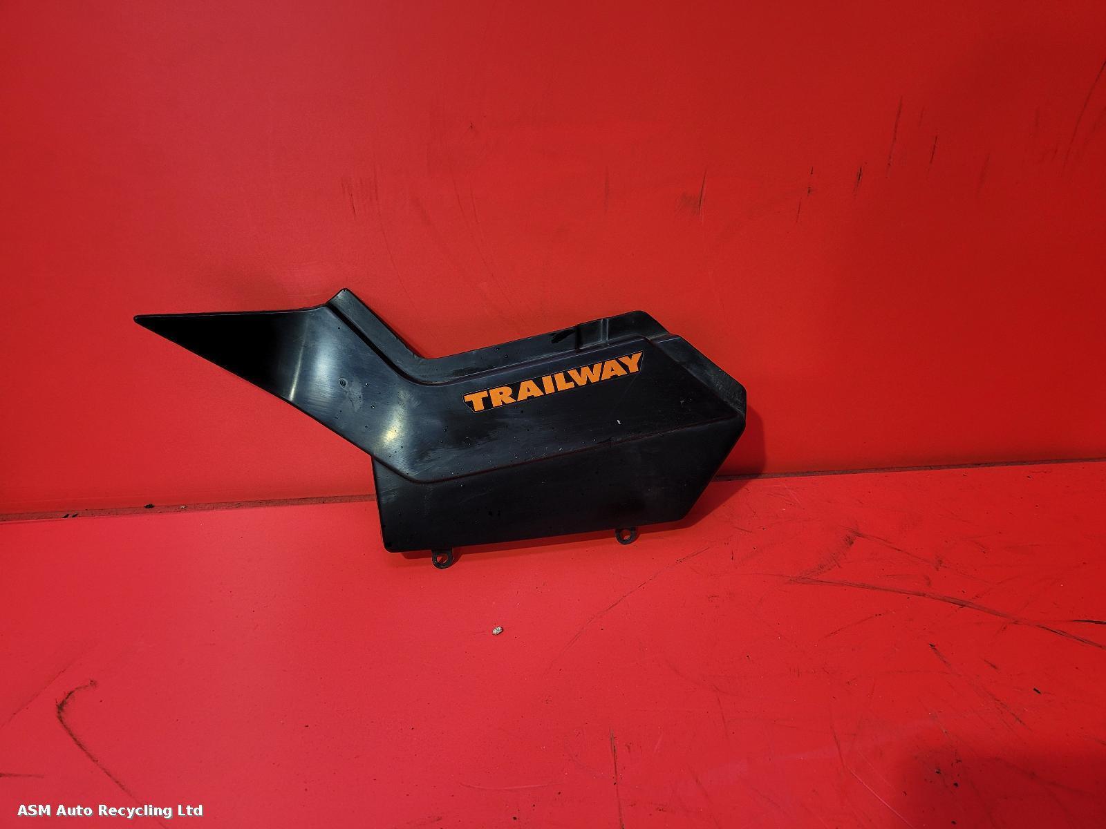 View Auto part Side Panel Left Yamaha Tw 125 2000