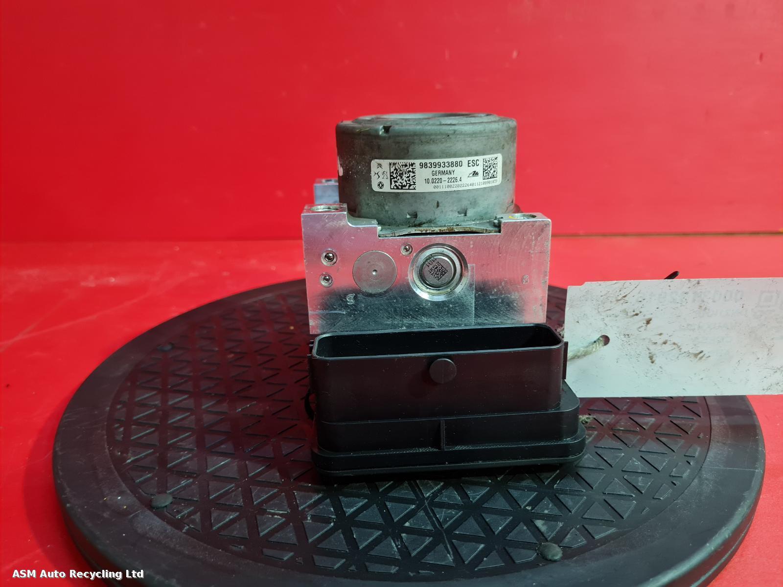 View Auto part ABS Pump/Modulator Vauxhall Corsa 2021